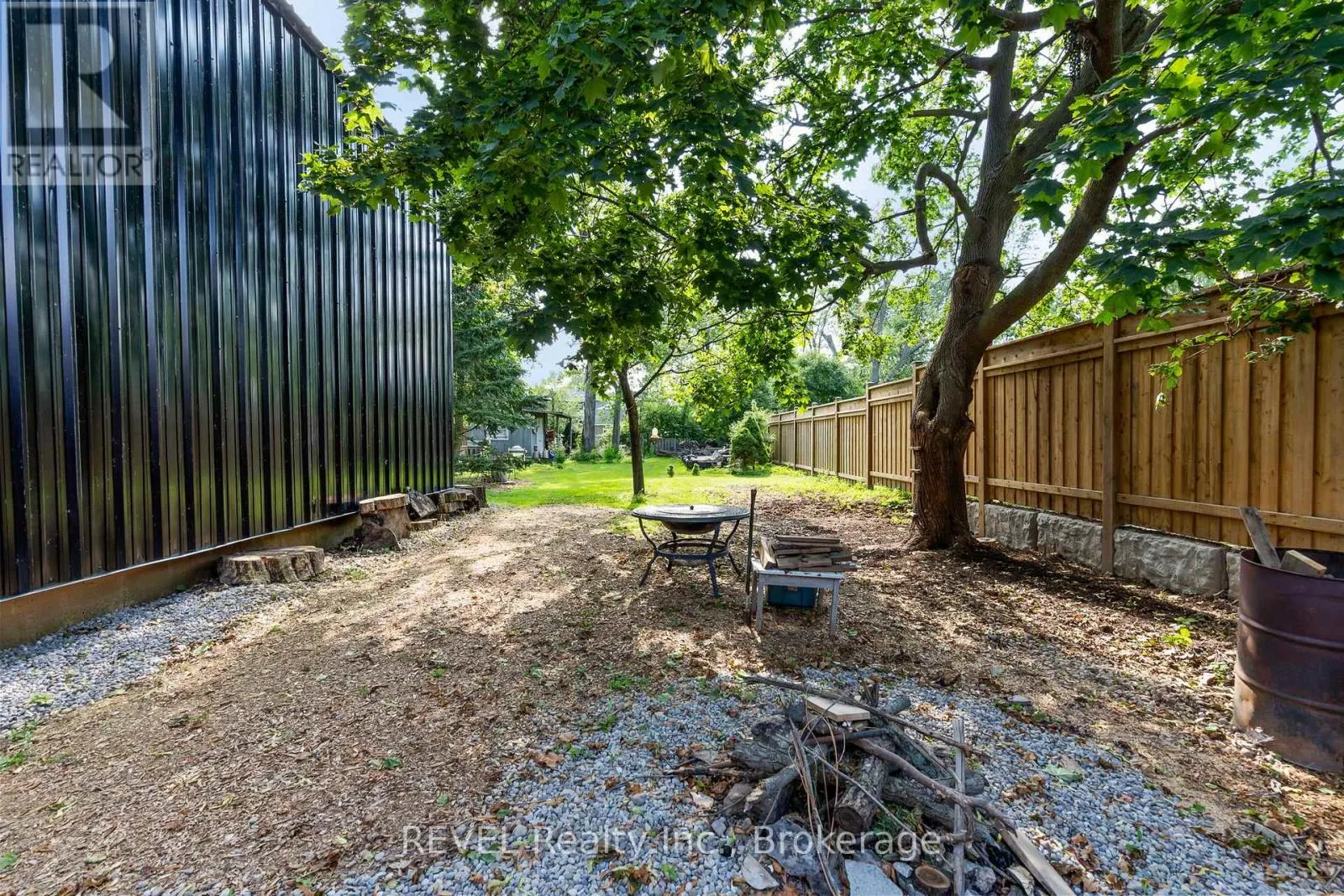 335 HELENA STREET