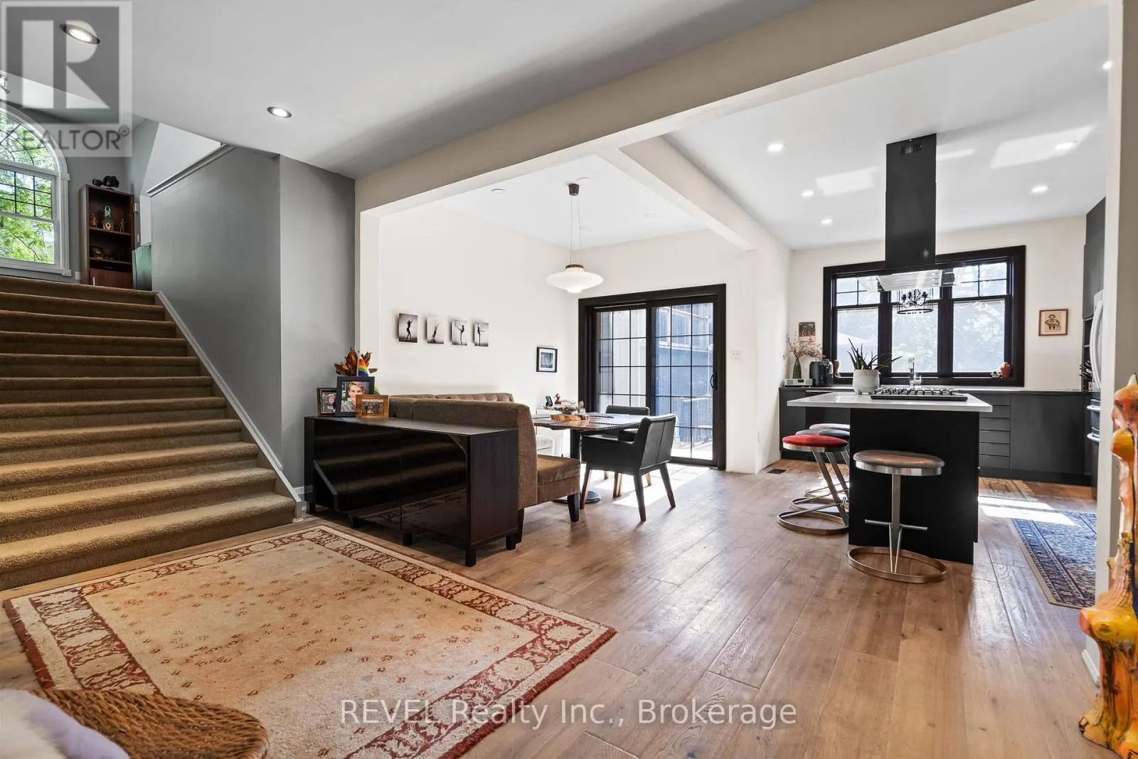 335 HELENA STREET