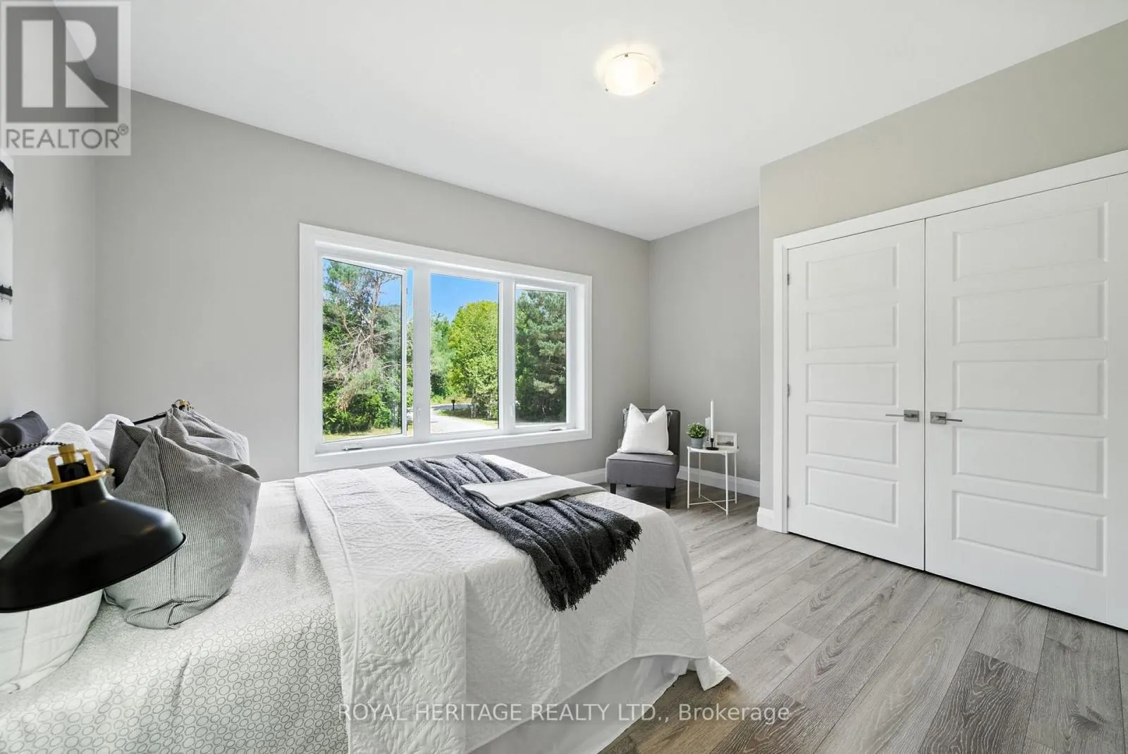 827 DINGMAN ROAD