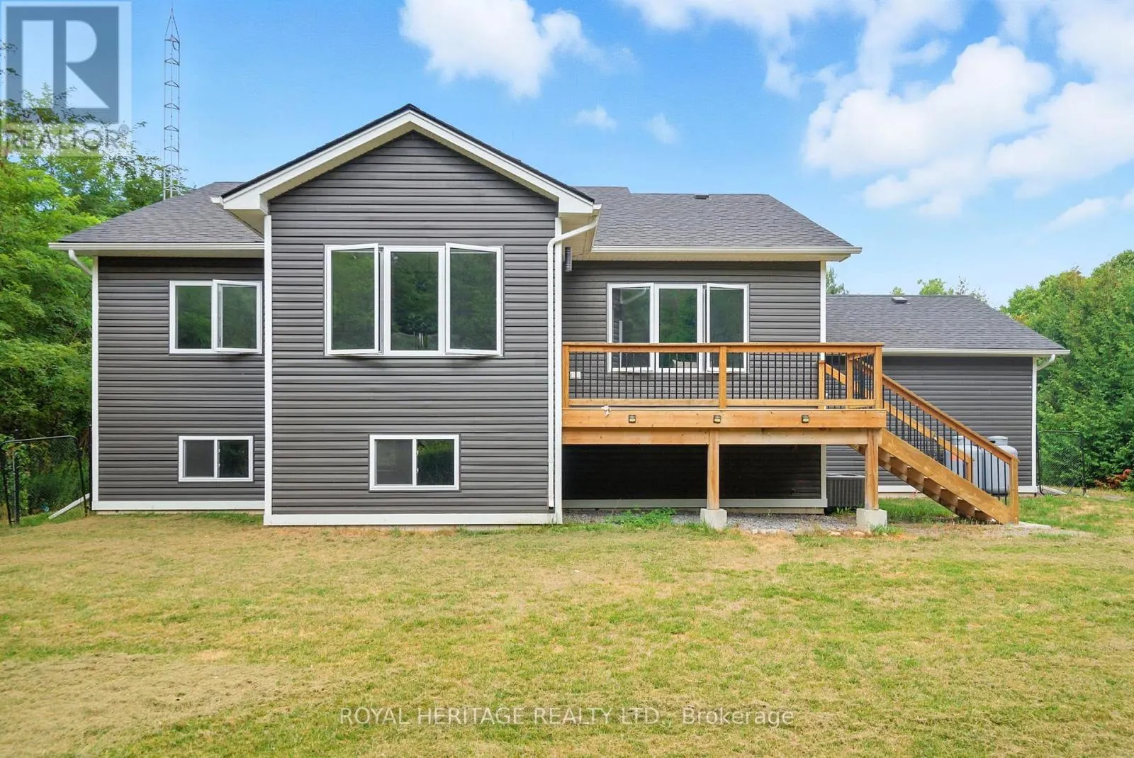 827 DINGMAN ROAD