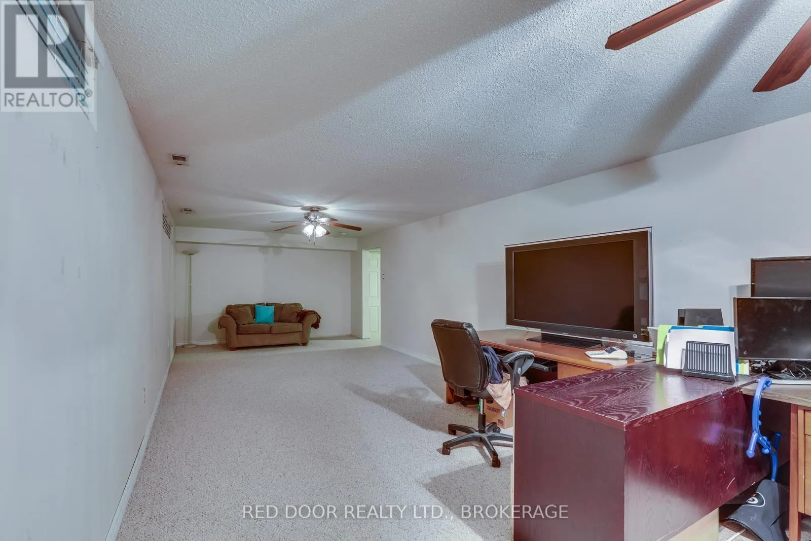 79 GREENBRIER CRESCENT