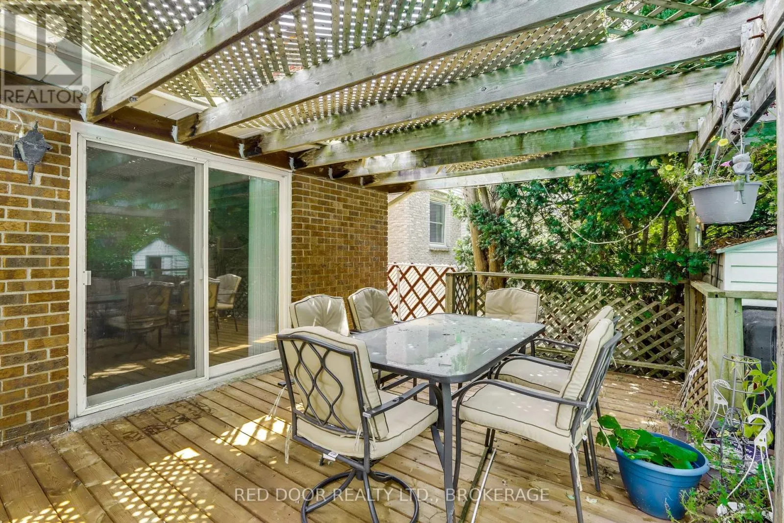 79 GREENBRIER CRESCENT