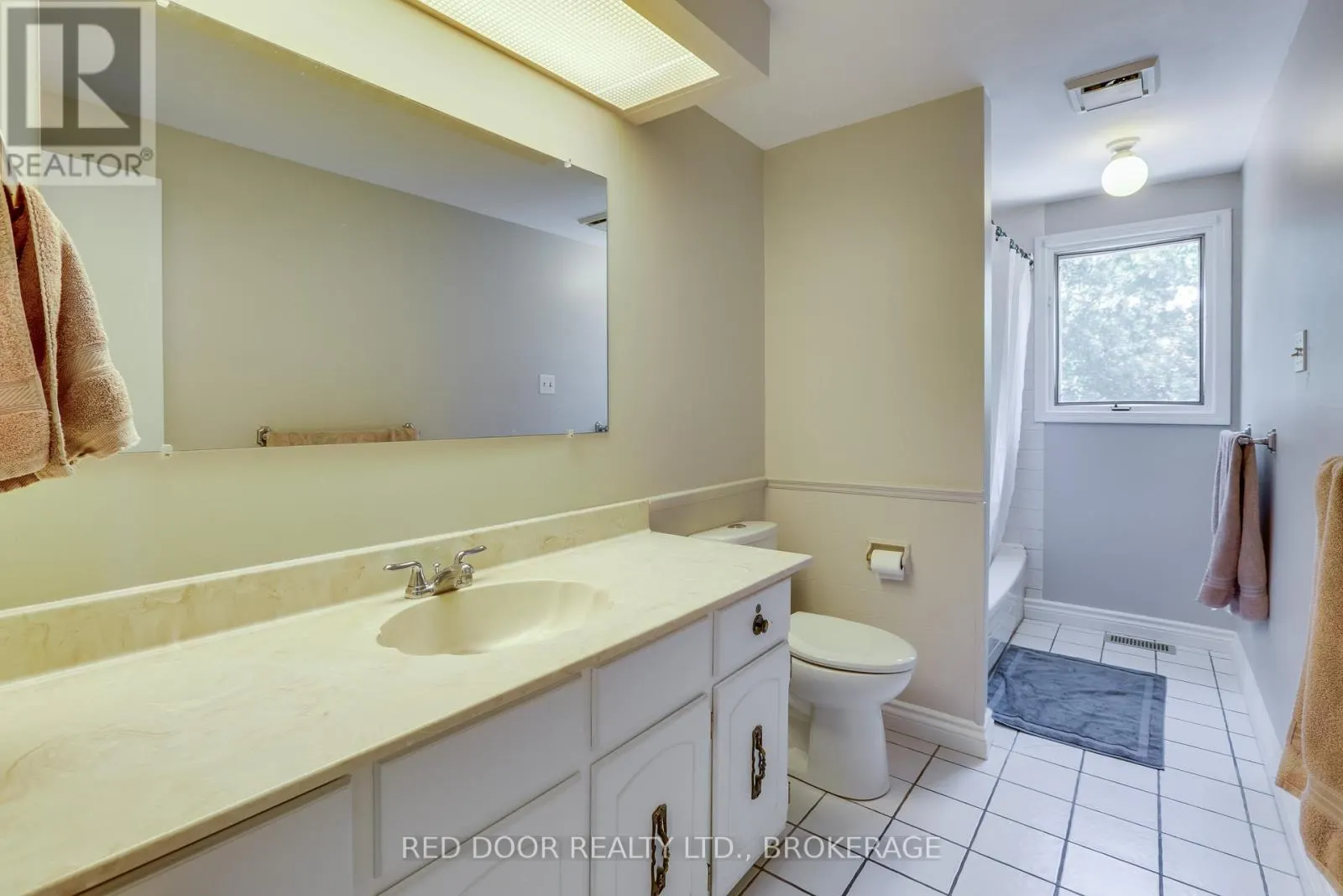 79 GREENBRIER CRESCENT