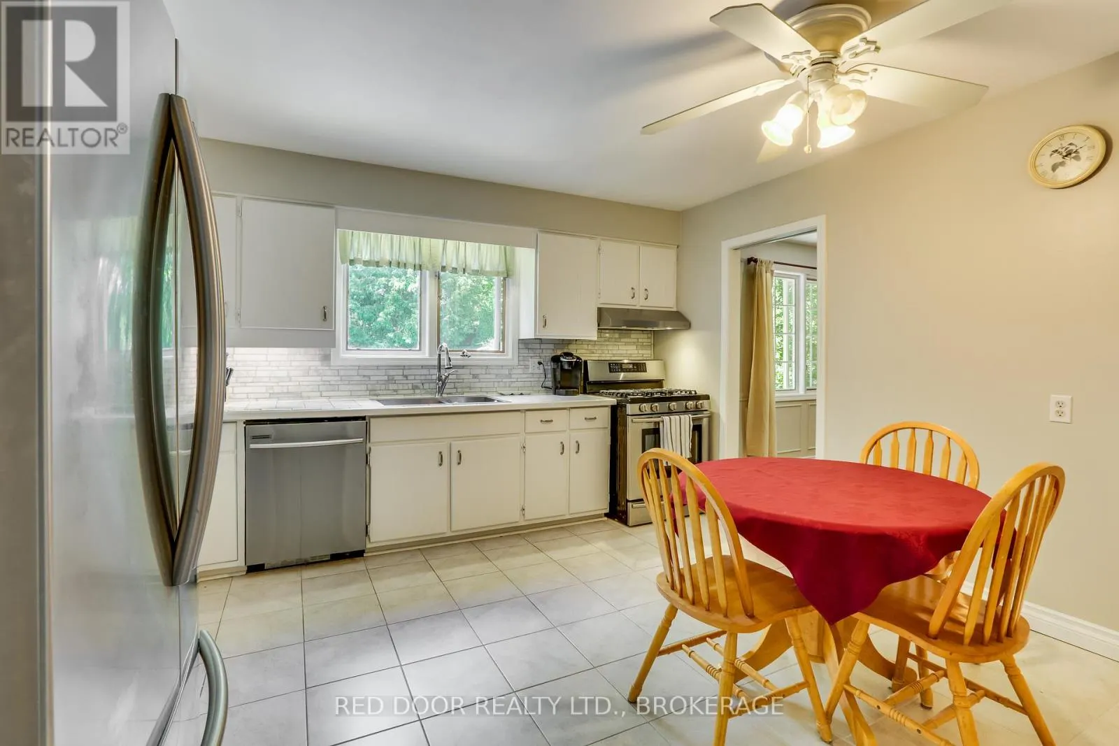 79 GREENBRIER CRESCENT