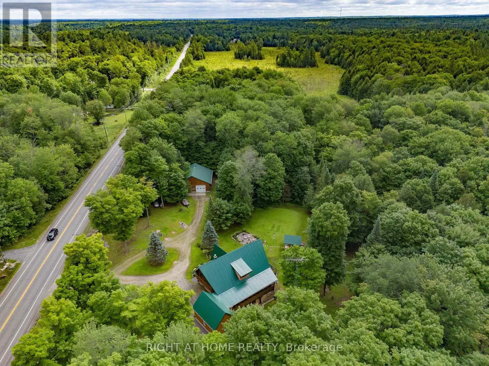 1696 HIGHWAY 118 E