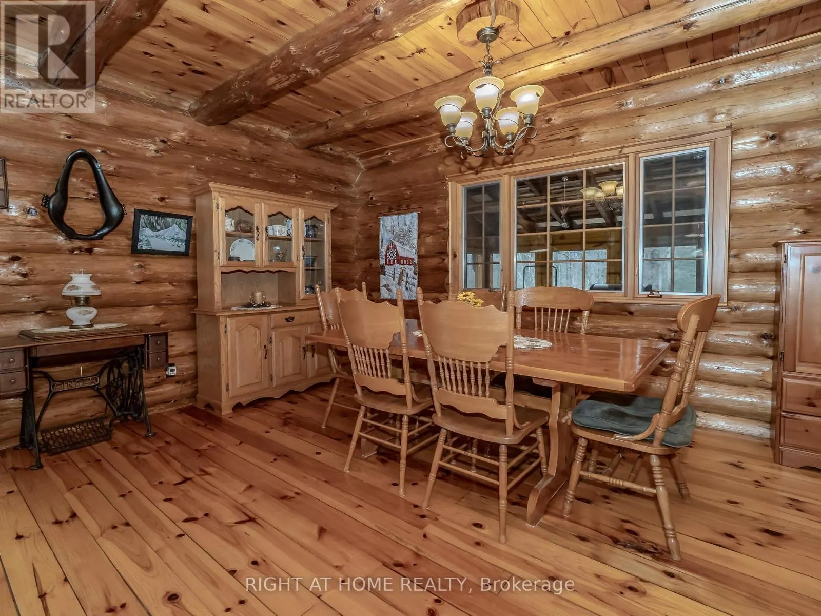 1696 HIGHWAY 118 E