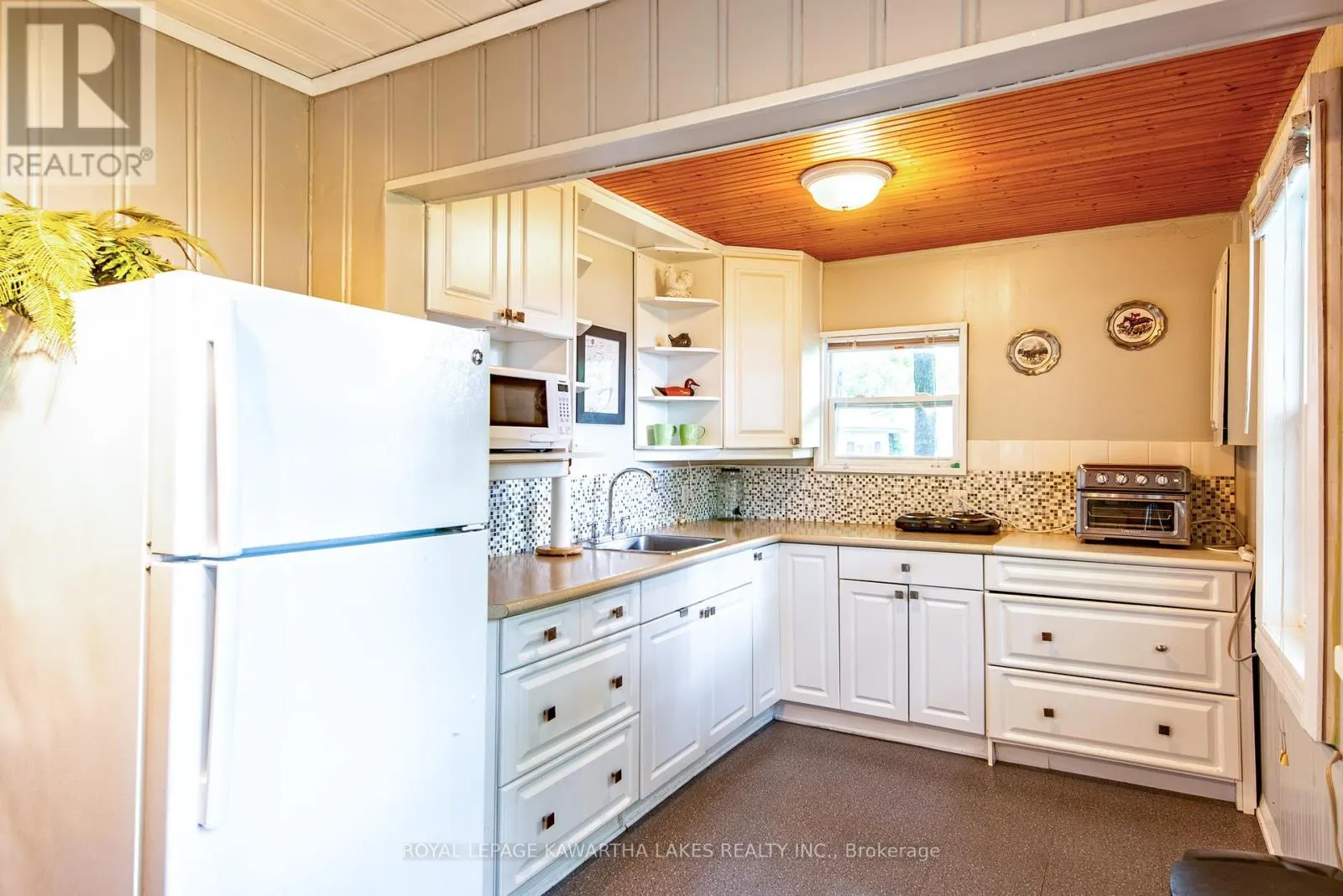 130 DRIFTWOOD VILLAGE DRIVE