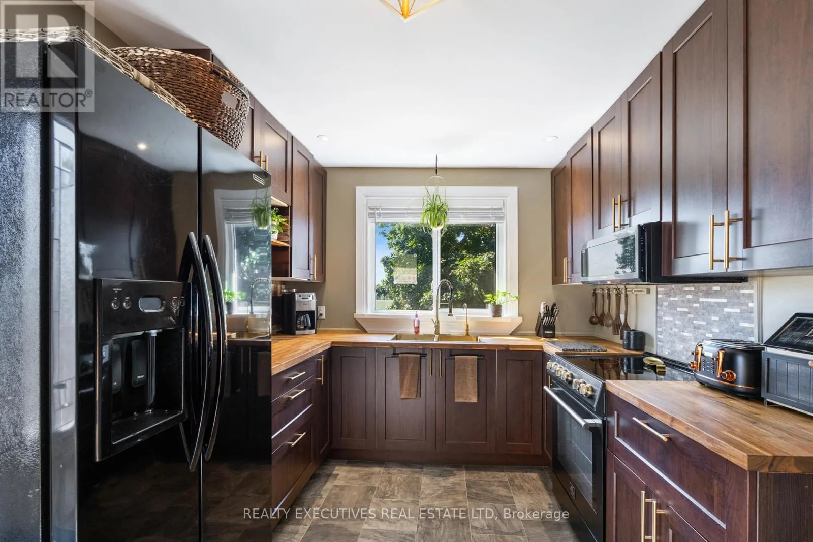 12705 MAPLE RIDGE ROAD