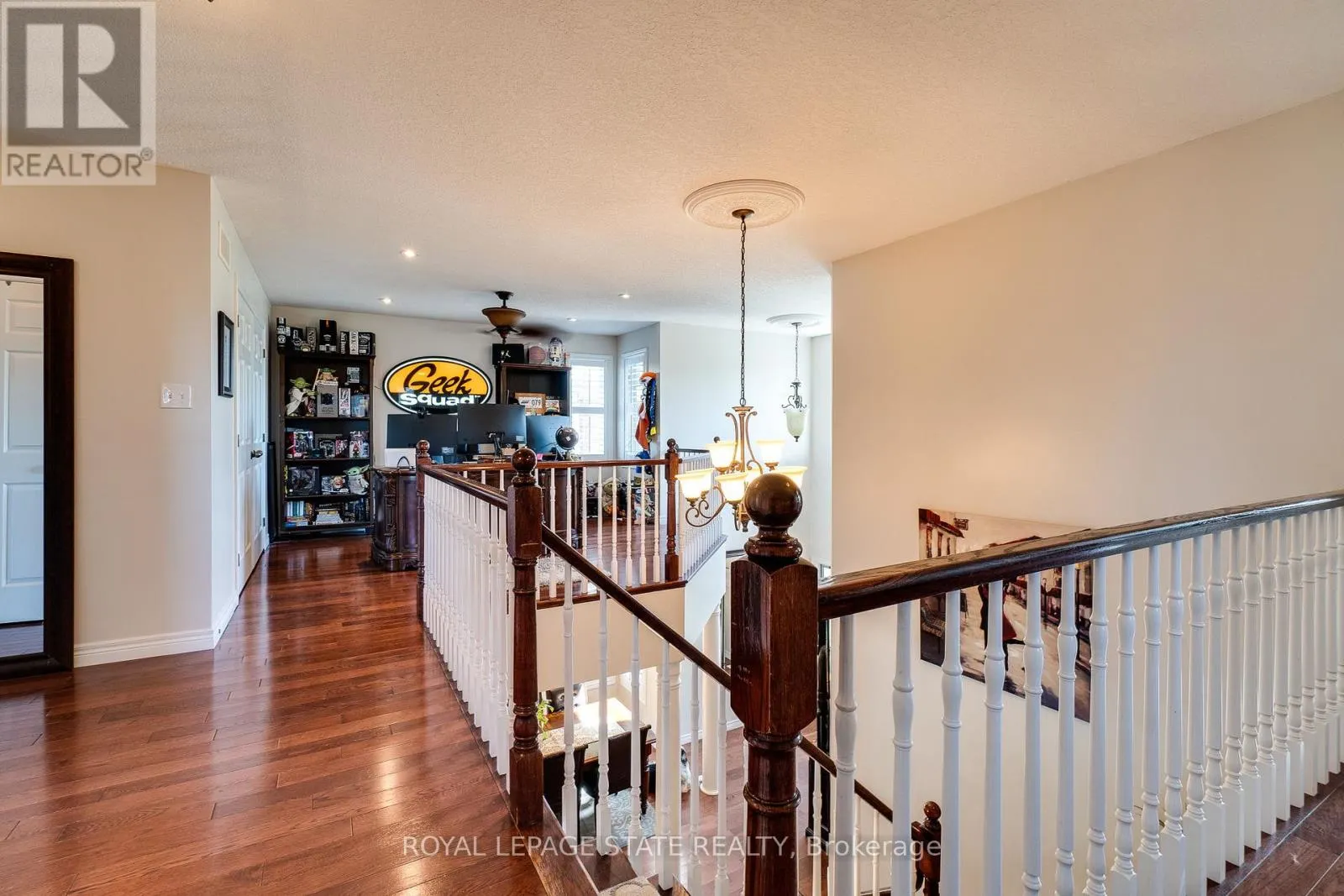 274 SPRINGVALLEY CRESCENT