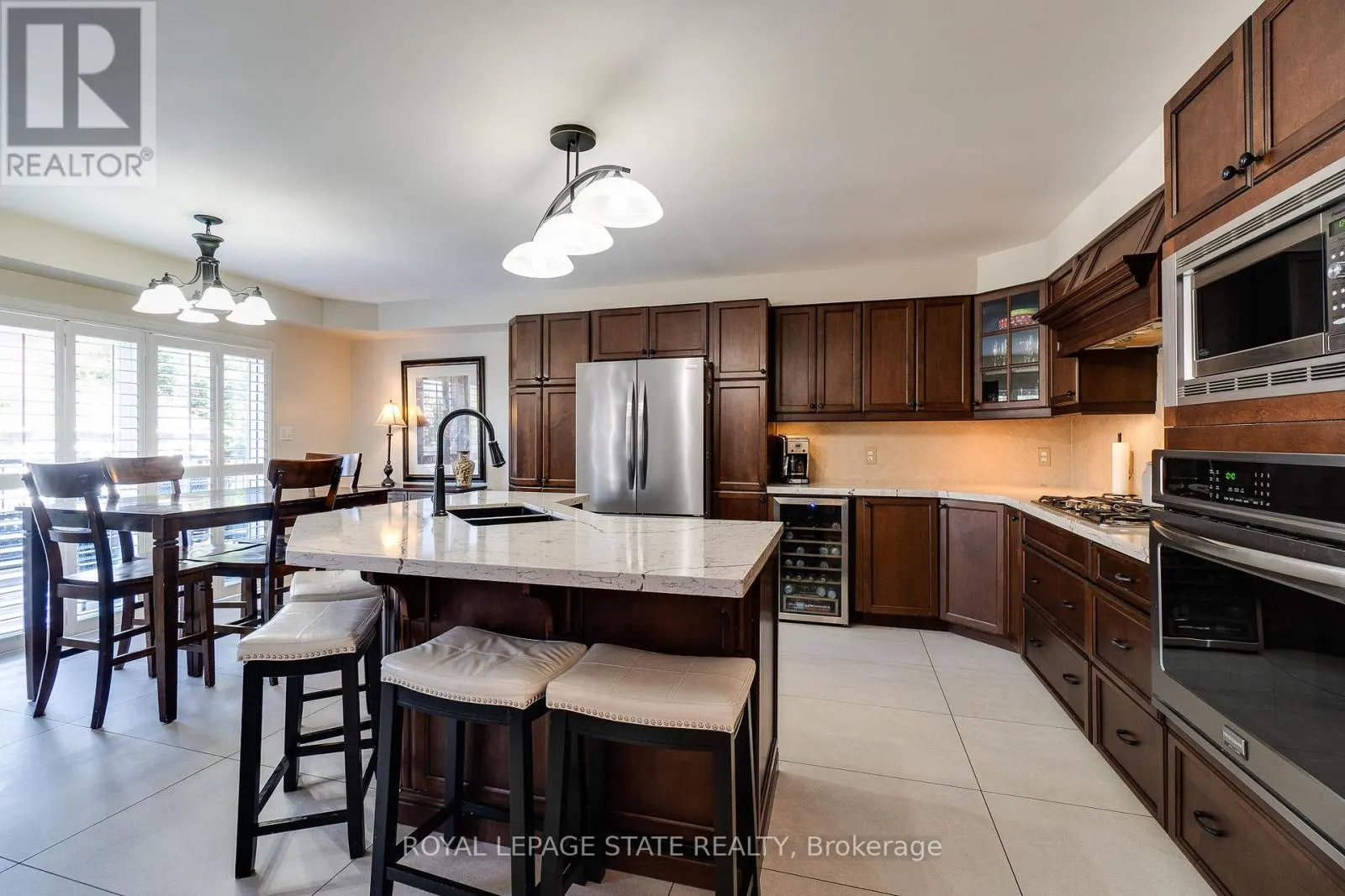 274 SPRINGVALLEY CRESCENT