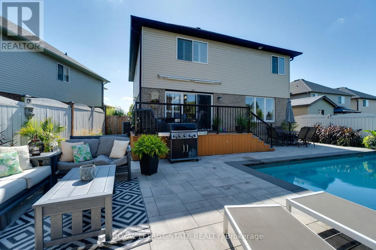 274 SPRINGVALLEY CRESCENT