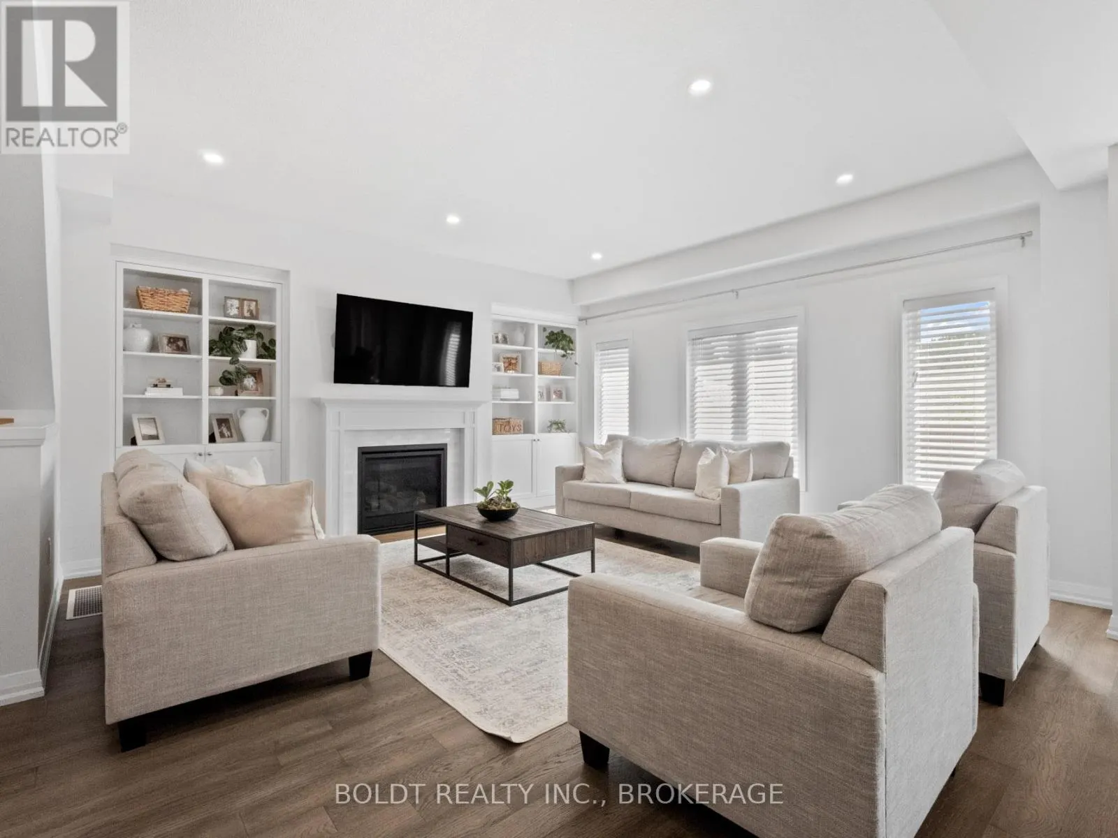 3980 HIGHLAND PARK DRIVE