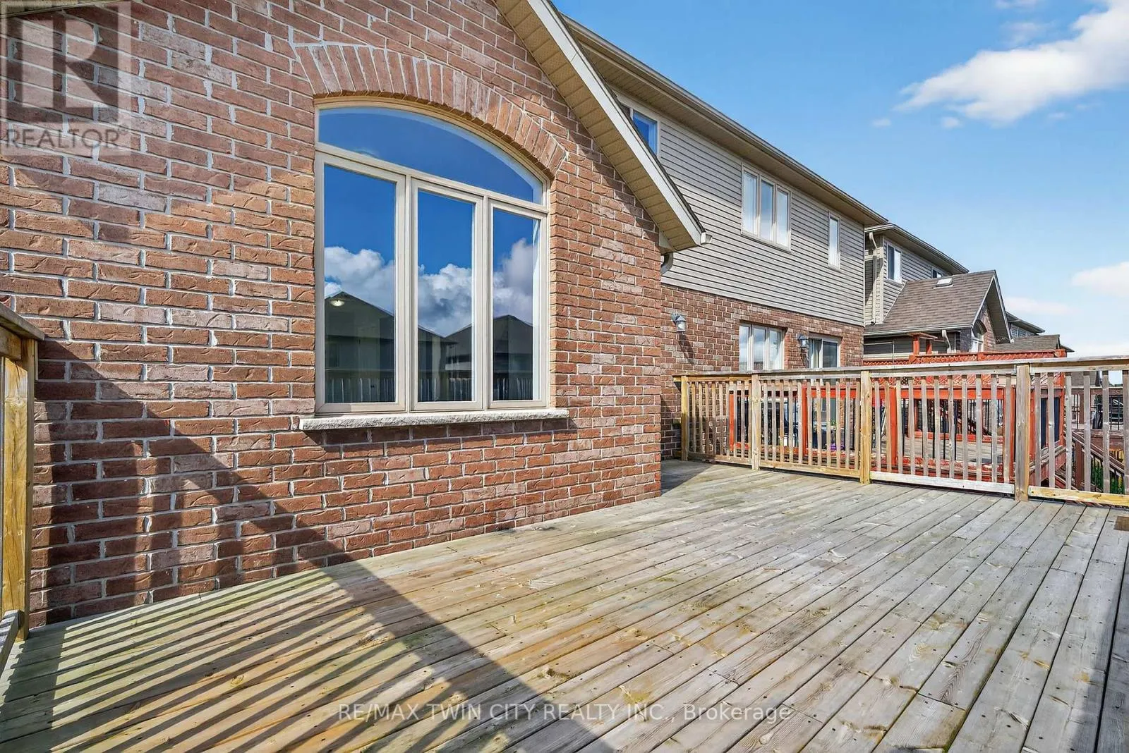 420 AVENS STREET