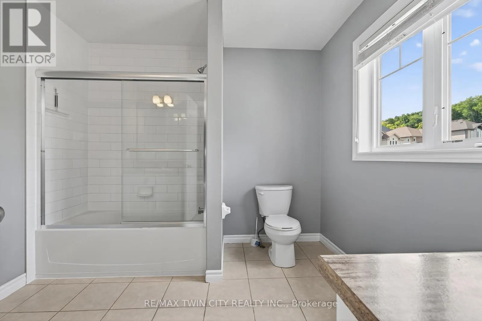 420 AVENS STREET