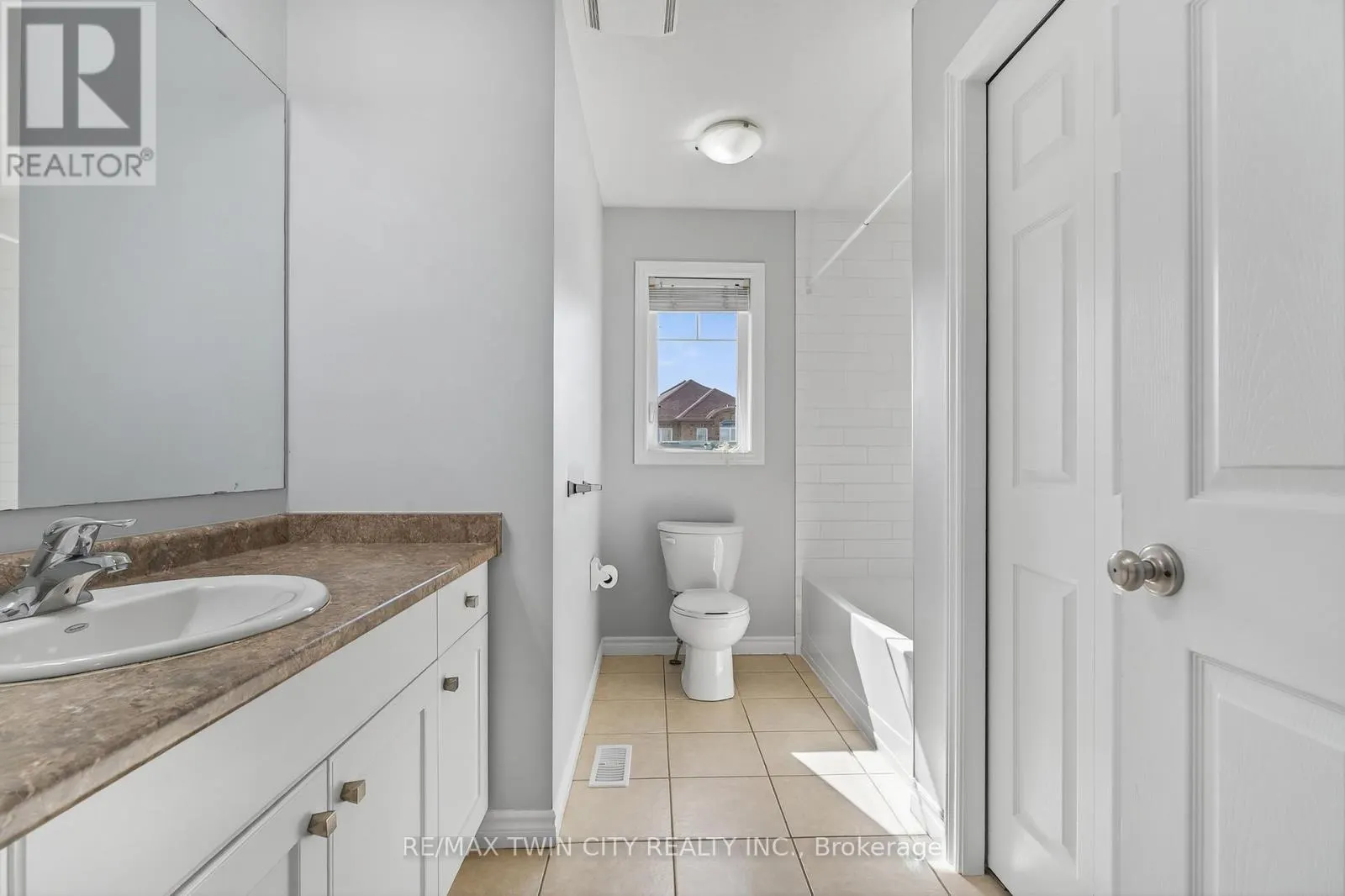 420 AVENS STREET