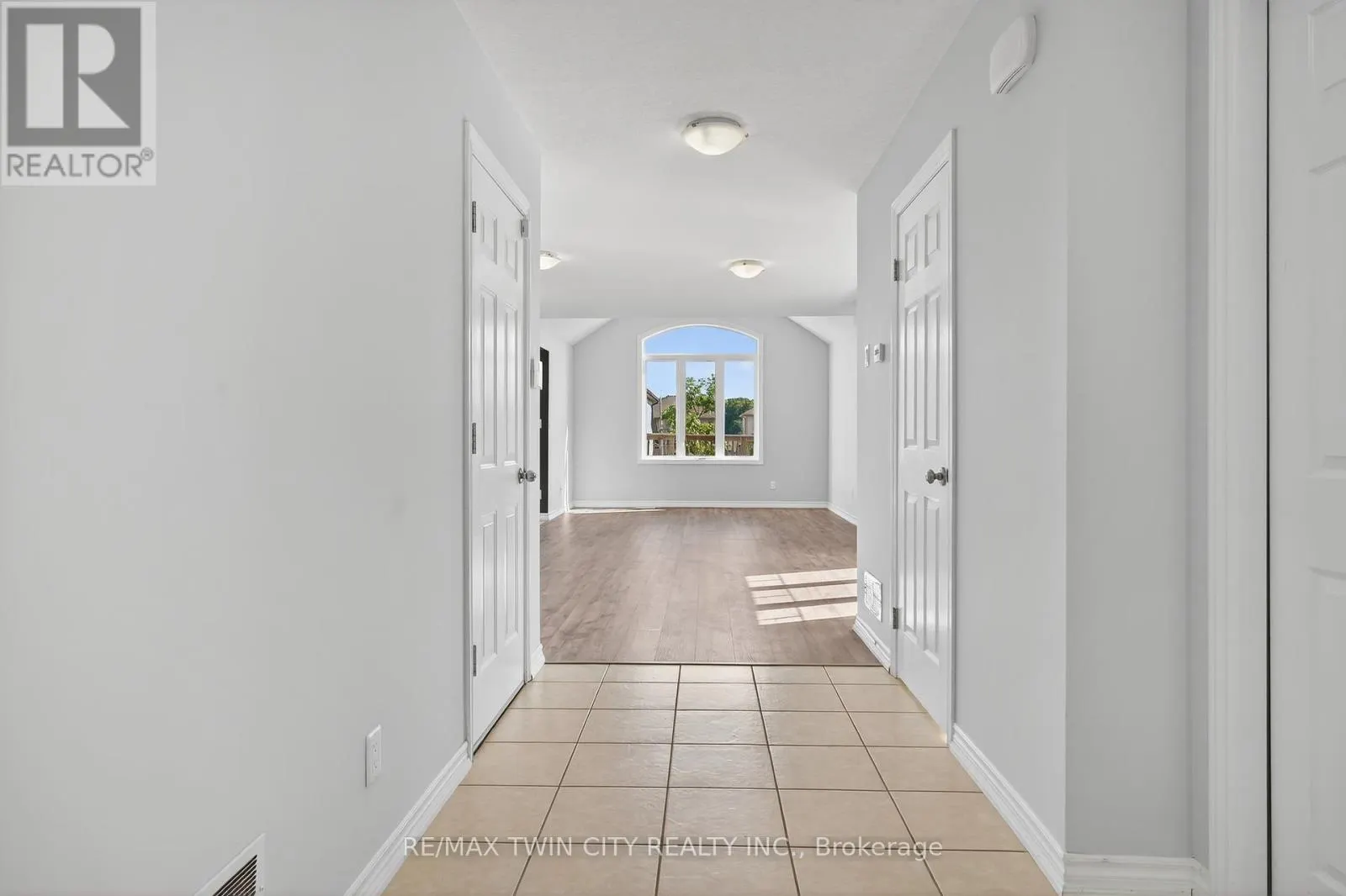420 AVENS STREET