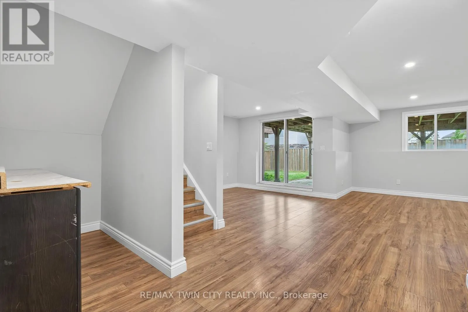 420 AVENS STREET