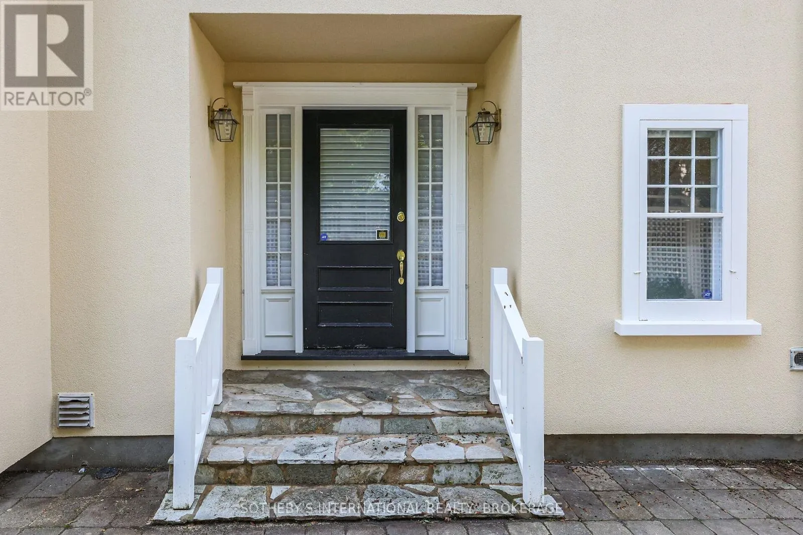 129 JOHNSON STREET