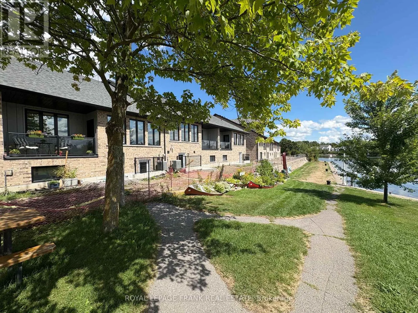 6 POND STREET