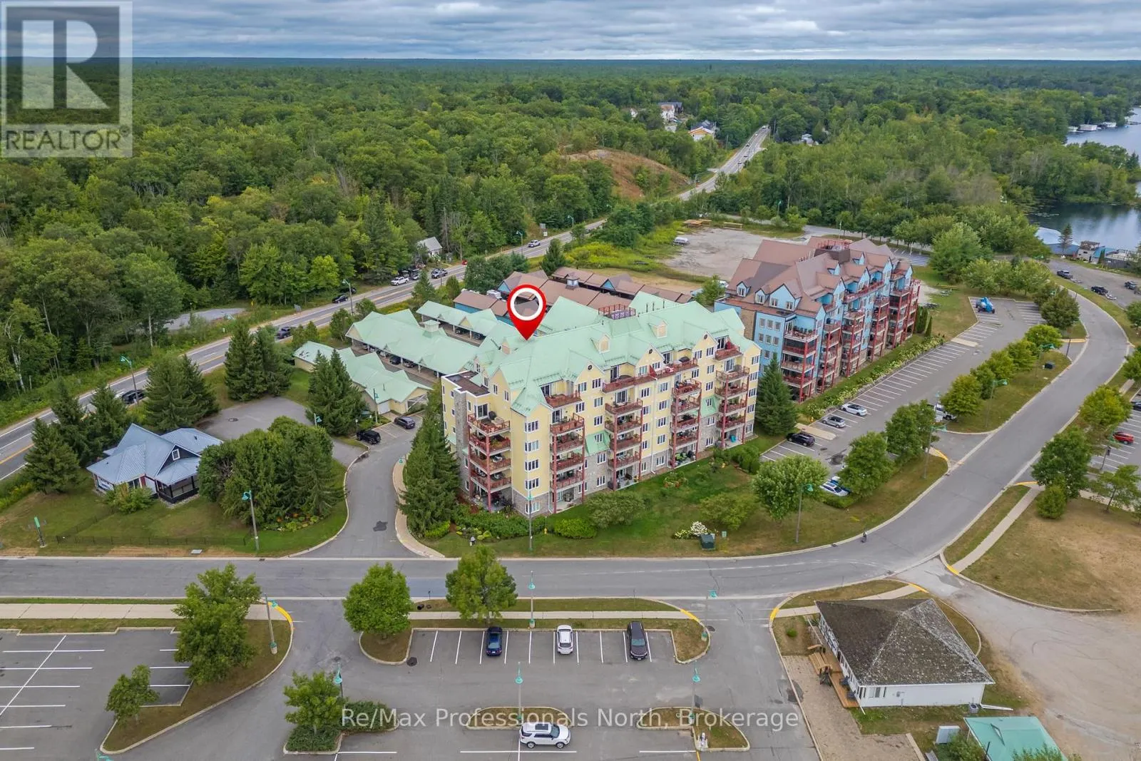 207 - 110 STEAMSHIP BAY ROAD, #207