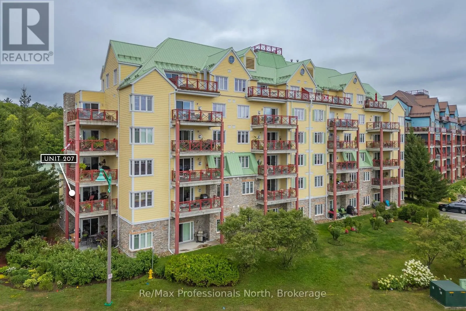 207 - 110 STEAMSHIP BAY ROAD, #207