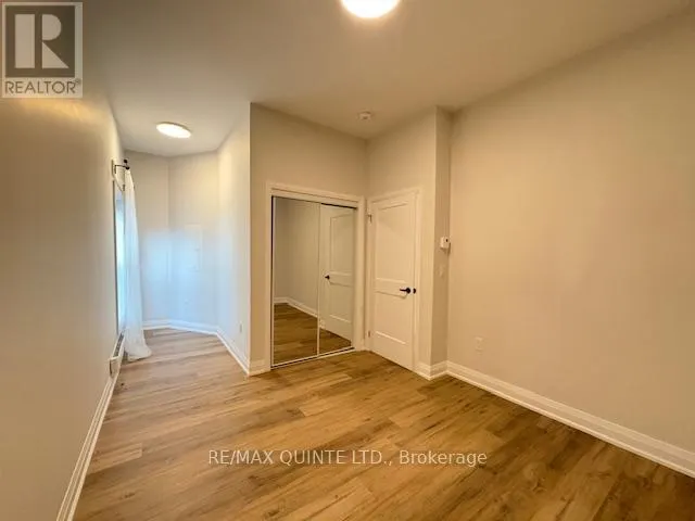 4 - 22 MCGILL STREET, #4