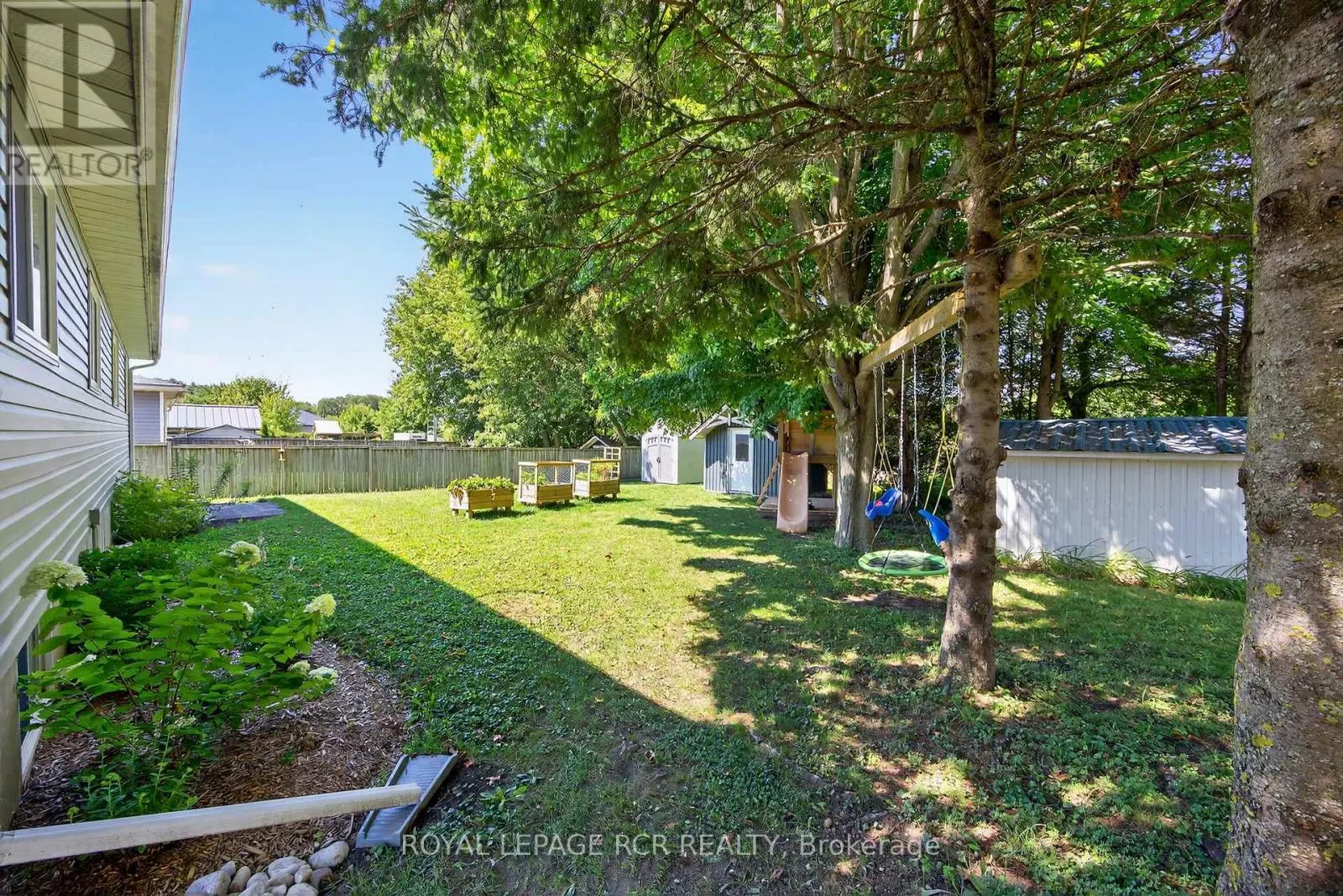 170B FREDERICK STREET W