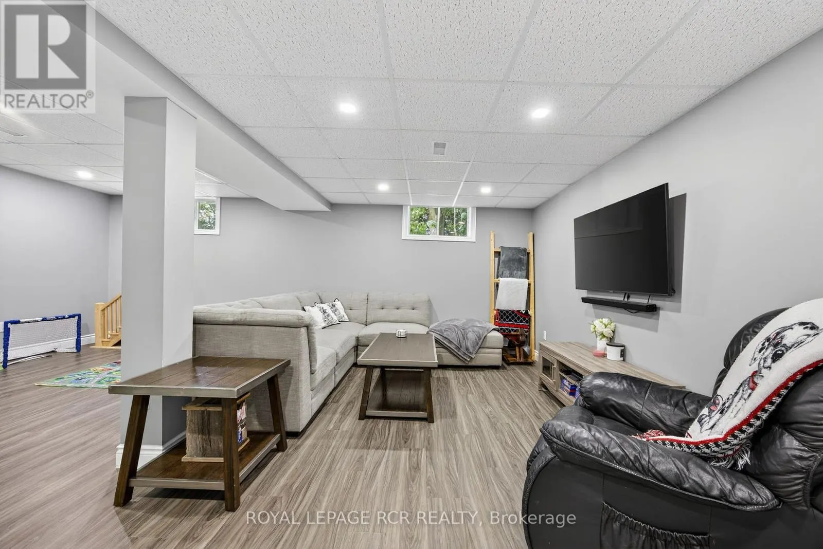 170B FREDERICK STREET W