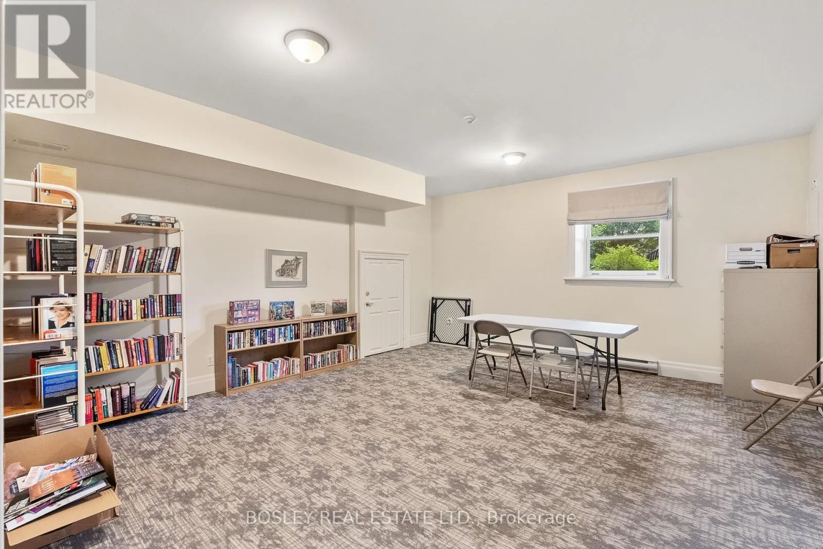 304 - 72 PINE STREET, #304