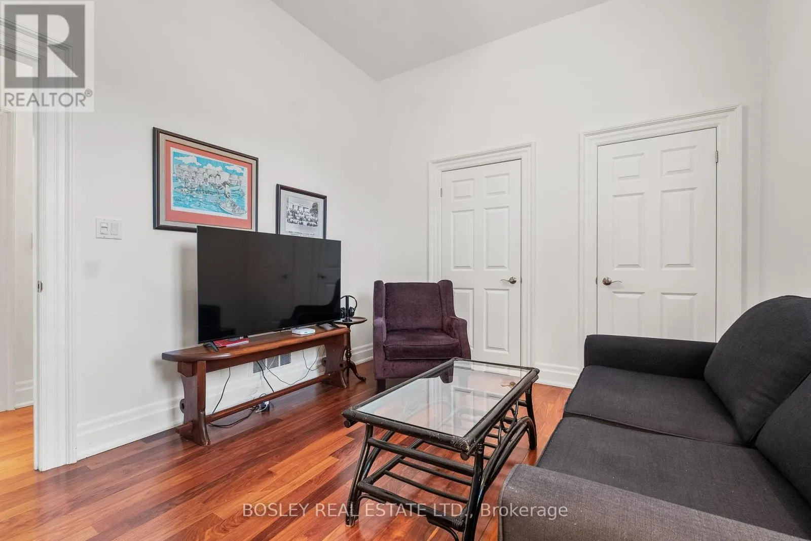 304 - 72 PINE STREET, #304