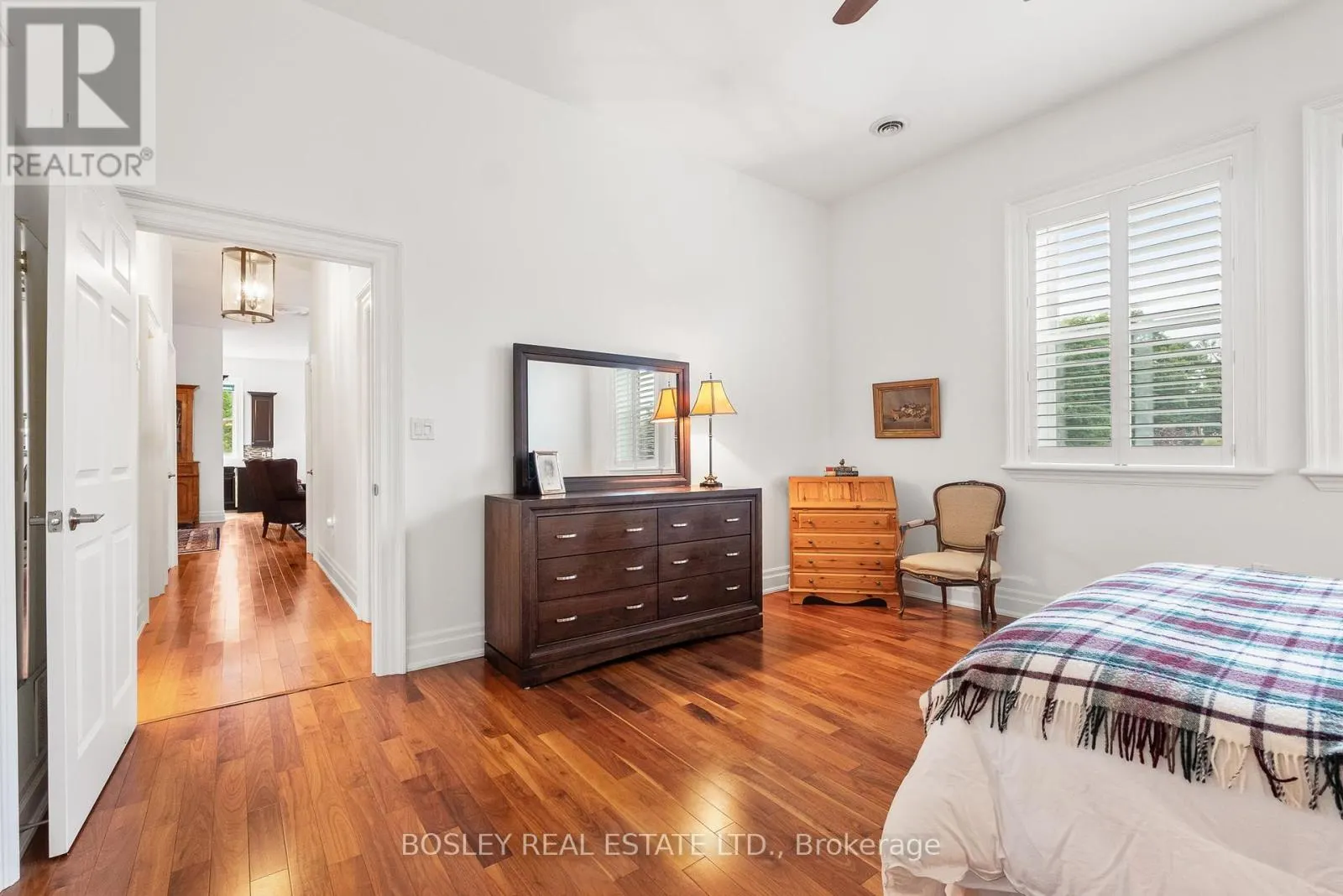 304 - 72 PINE STREET, #304