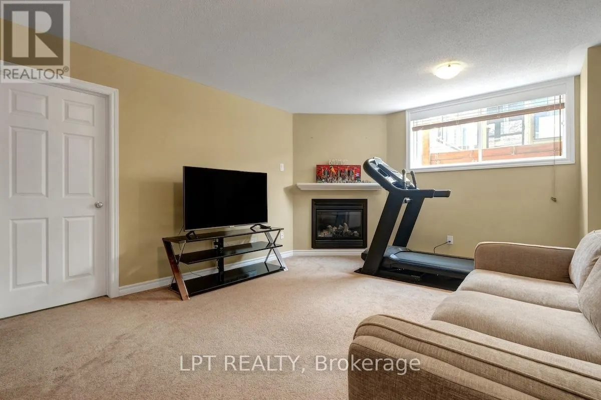 148 WATERFERN WAY