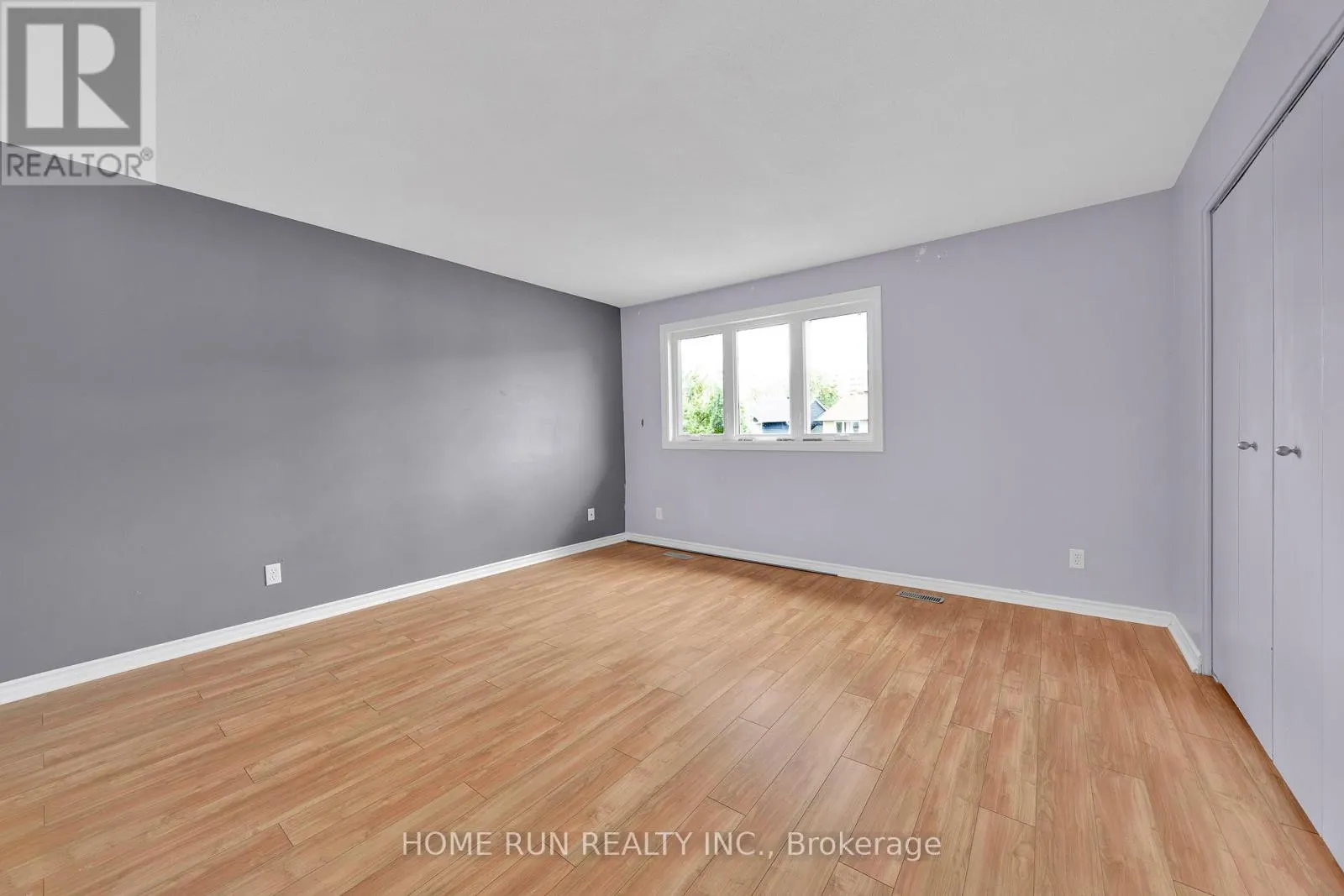 2555 HUNTERS POINT CRESCENT