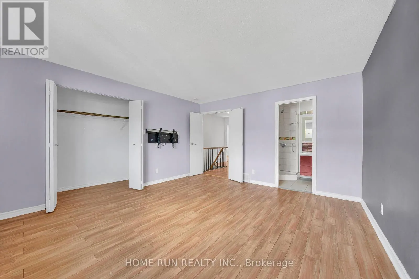 2555 HUNTERS POINT CRESCENT