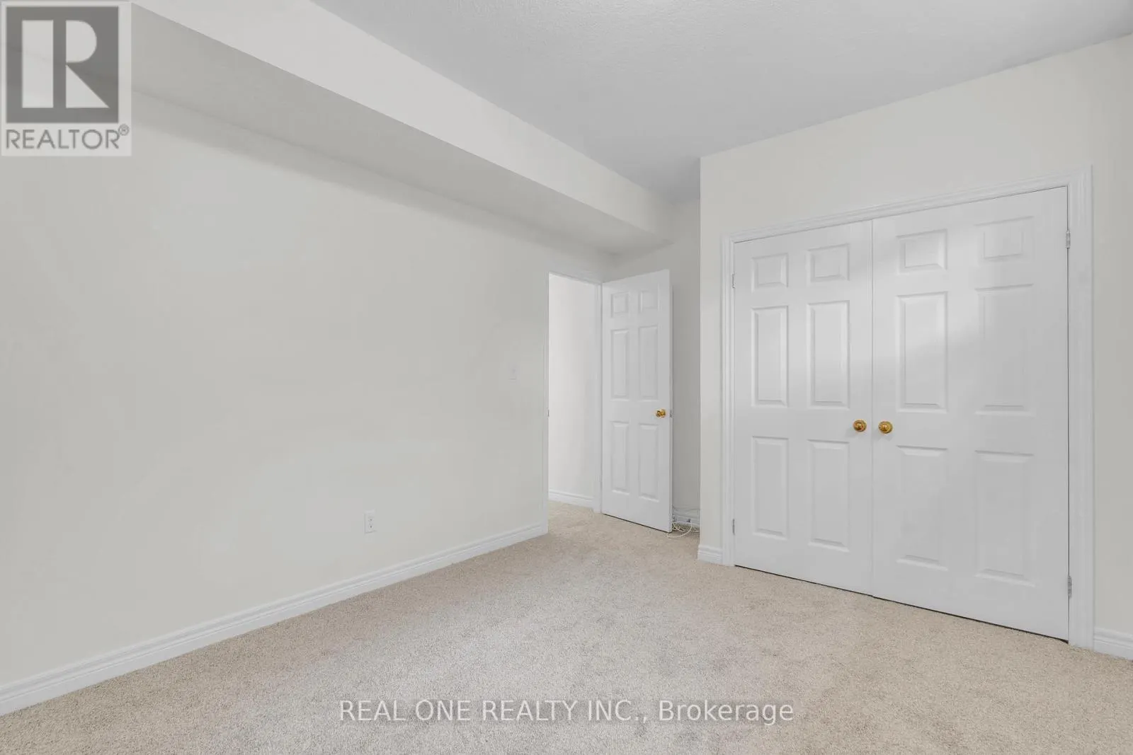 BASEMENT - 372 EASTVIEW ROAD