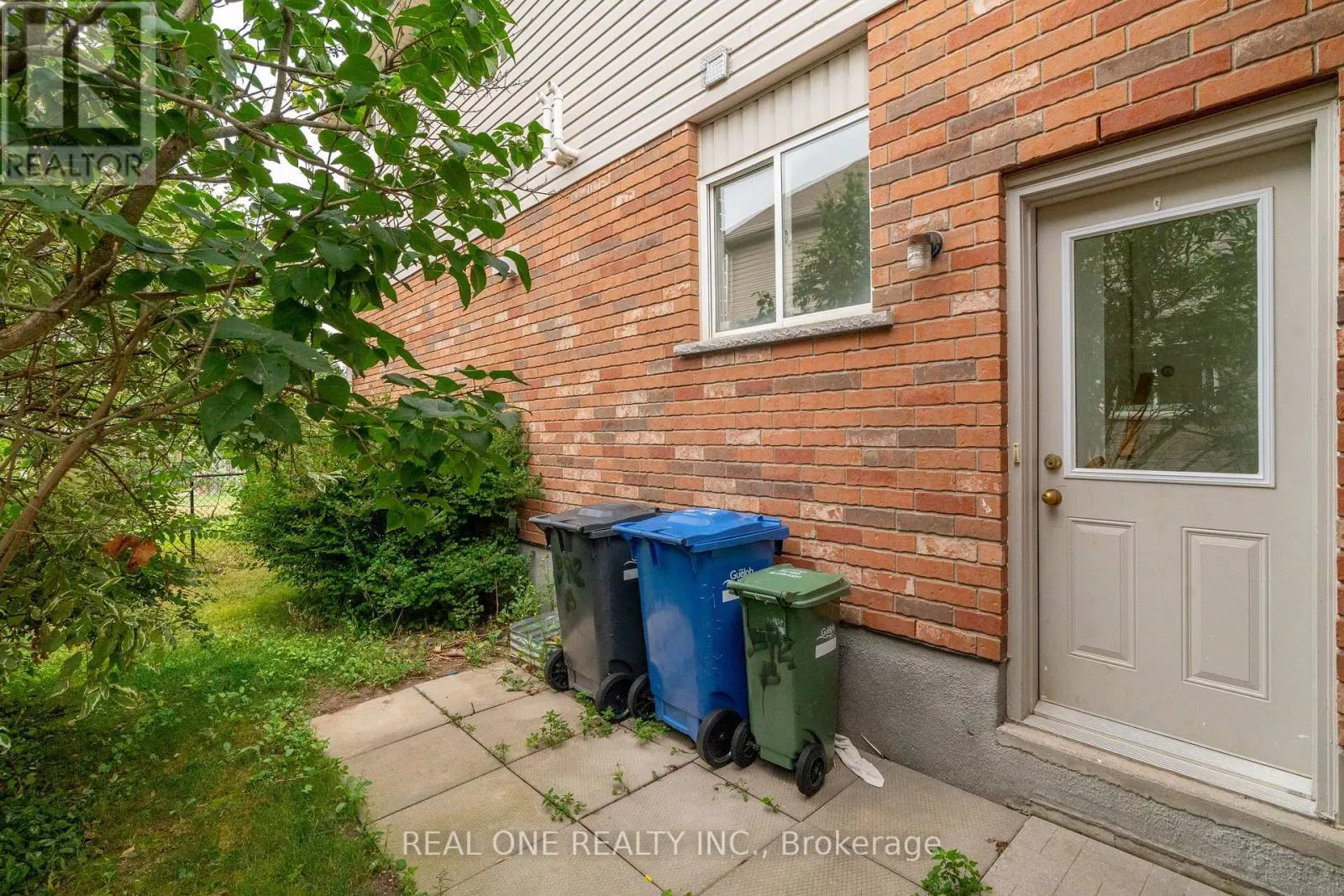 BASEMENT - 372 EASTVIEW ROAD
