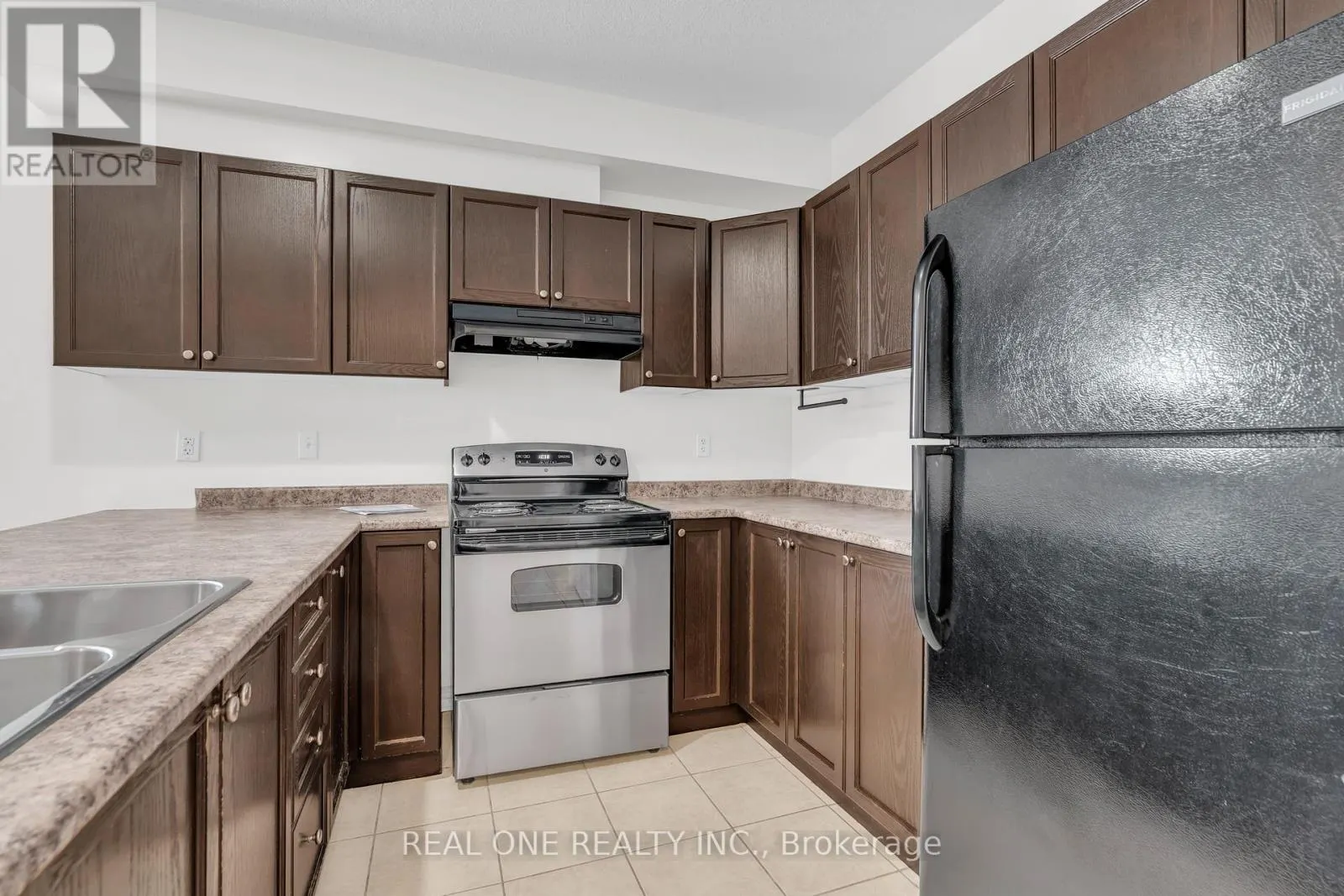 BASEMENT - 372 EASTVIEW ROAD