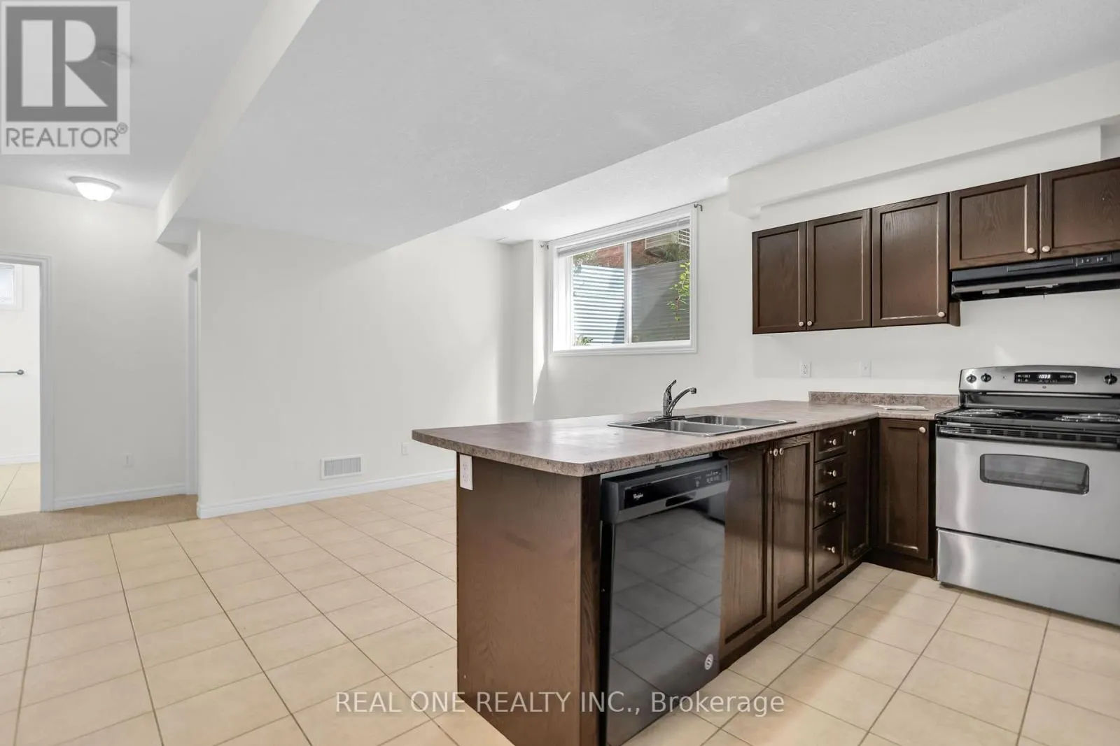 BASEMENT - 372 EASTVIEW ROAD