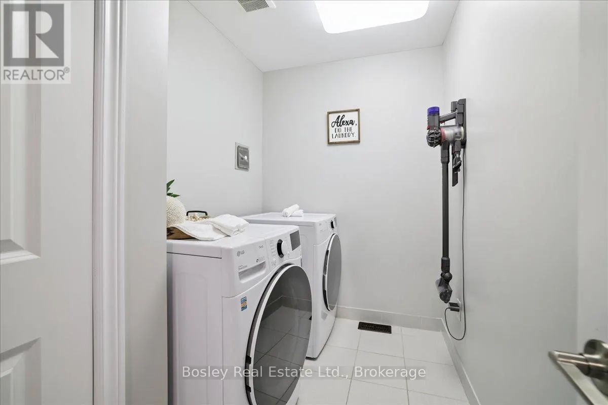 18 - 1890 RYMAL ROAD E, #18