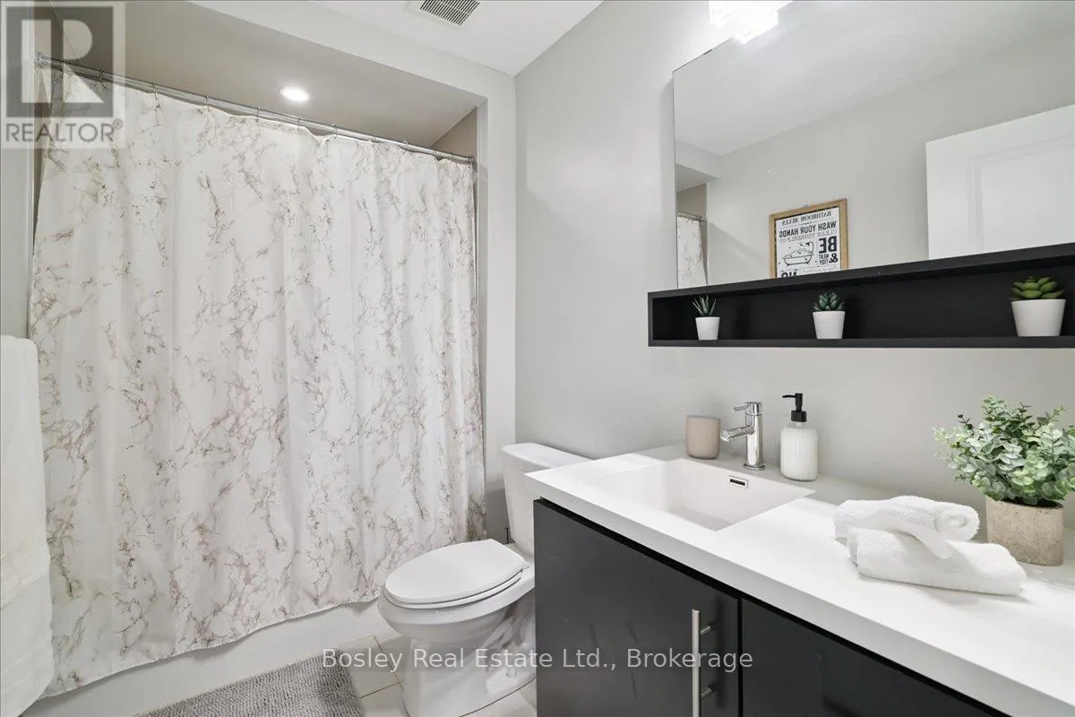 18 - 1890 RYMAL ROAD E, #18