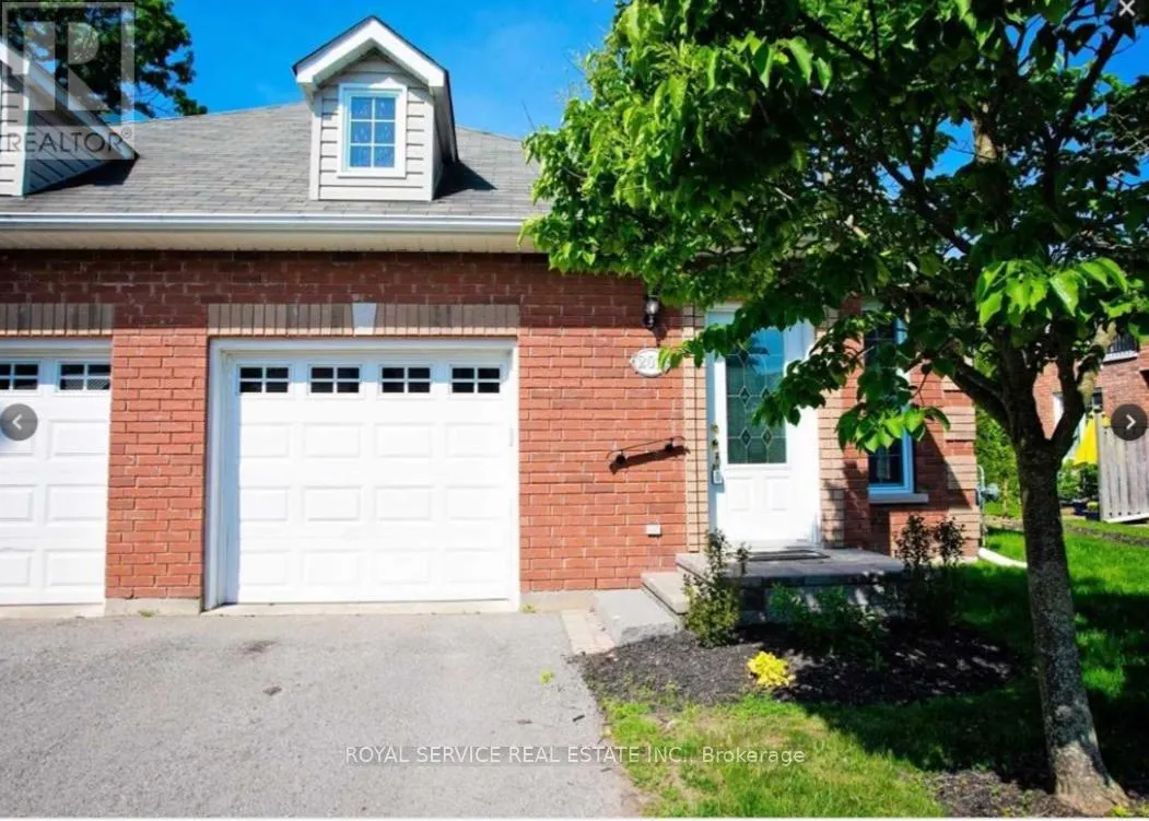 300 D'ARCY STREET