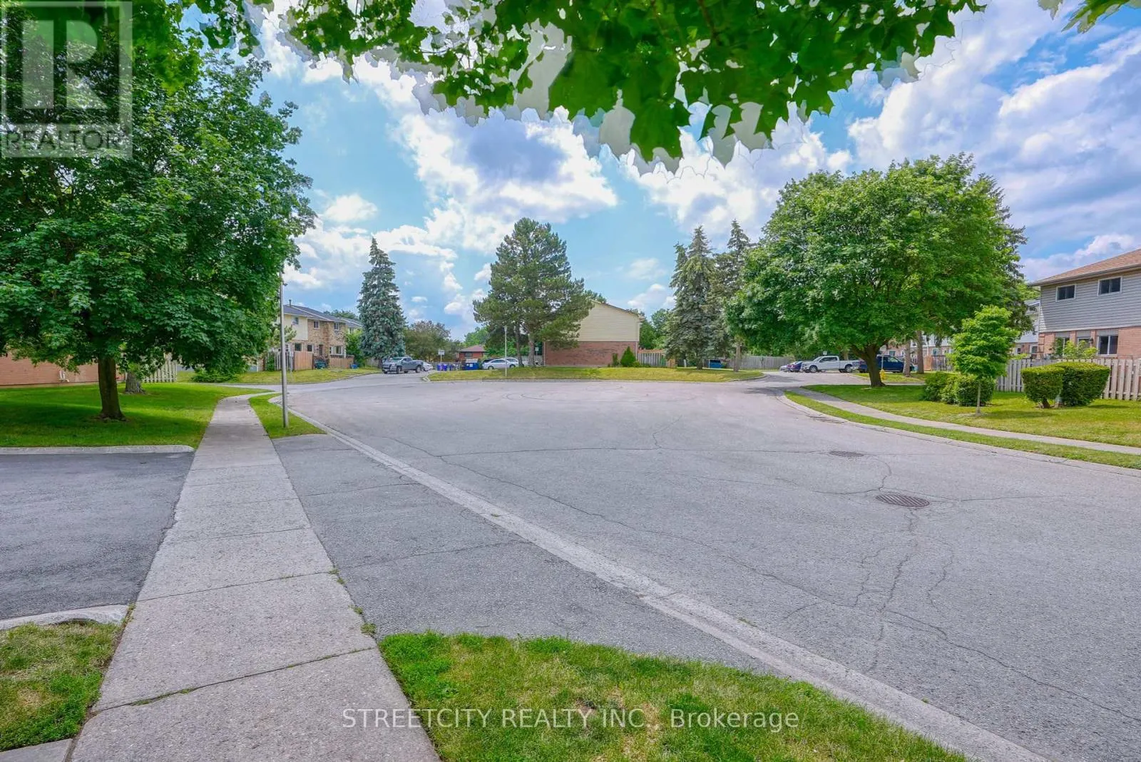 25 - 45 GATEWOOD PLACE, #25