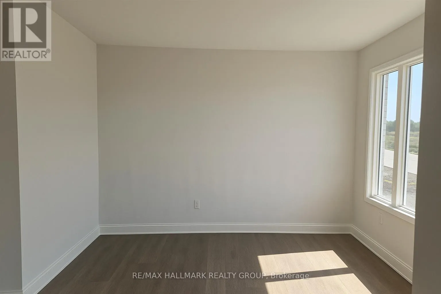 258 SAPPLING GROVE