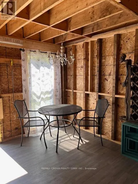 750 HEMLOCK ISLAND