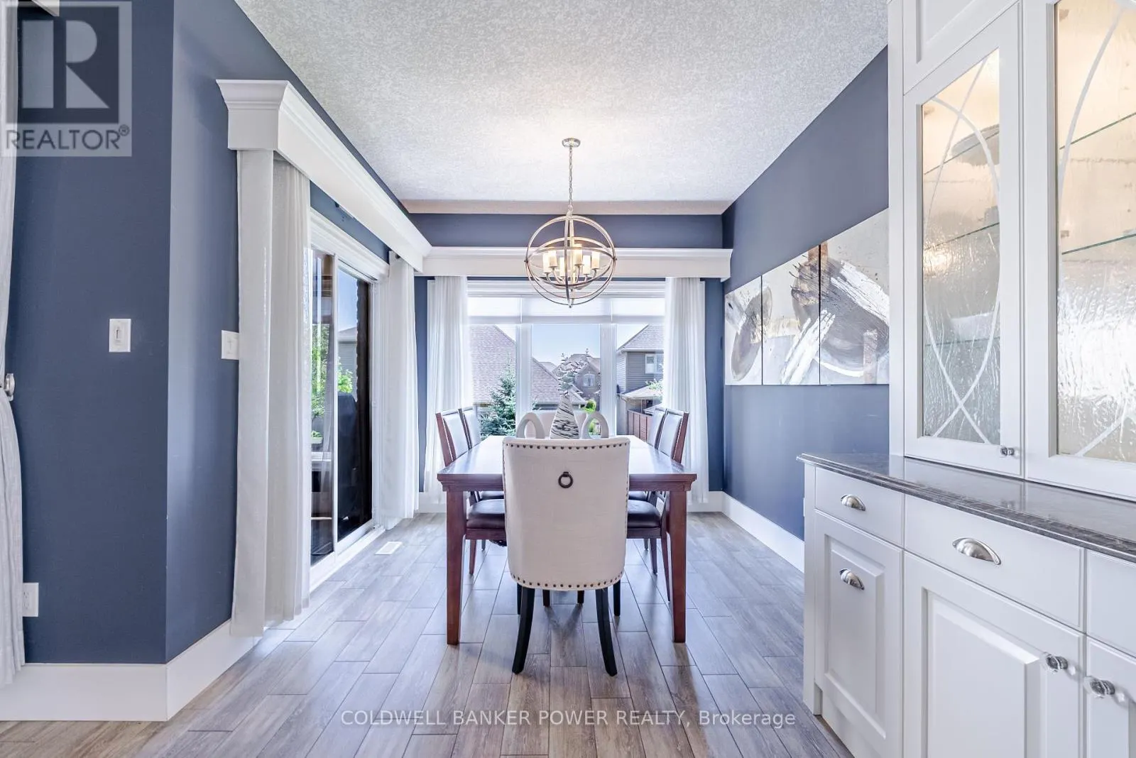 18 - 2081 WALLINGFORD AVENUE, #18