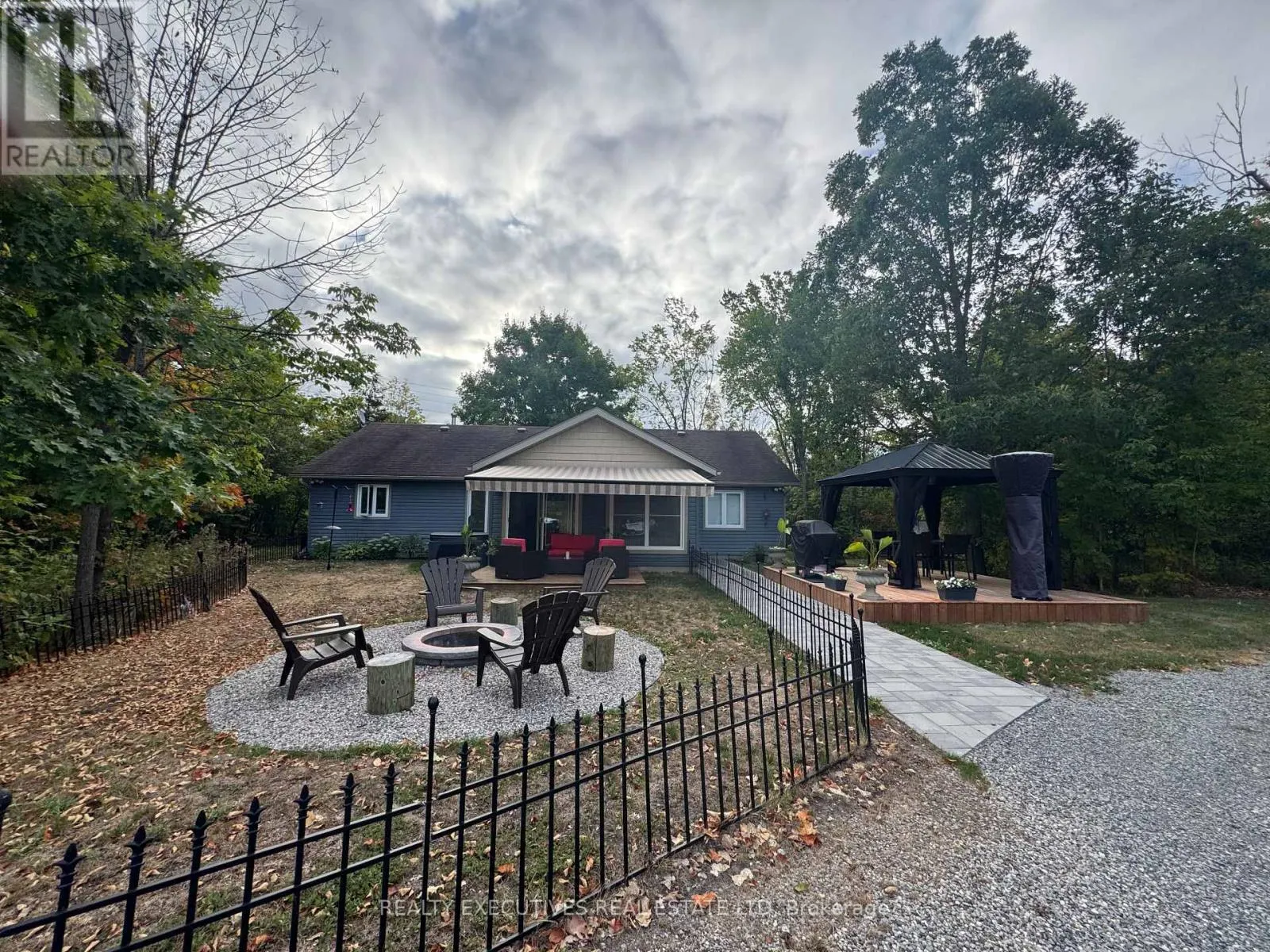 836 NARROW LOCK ROAD NW
