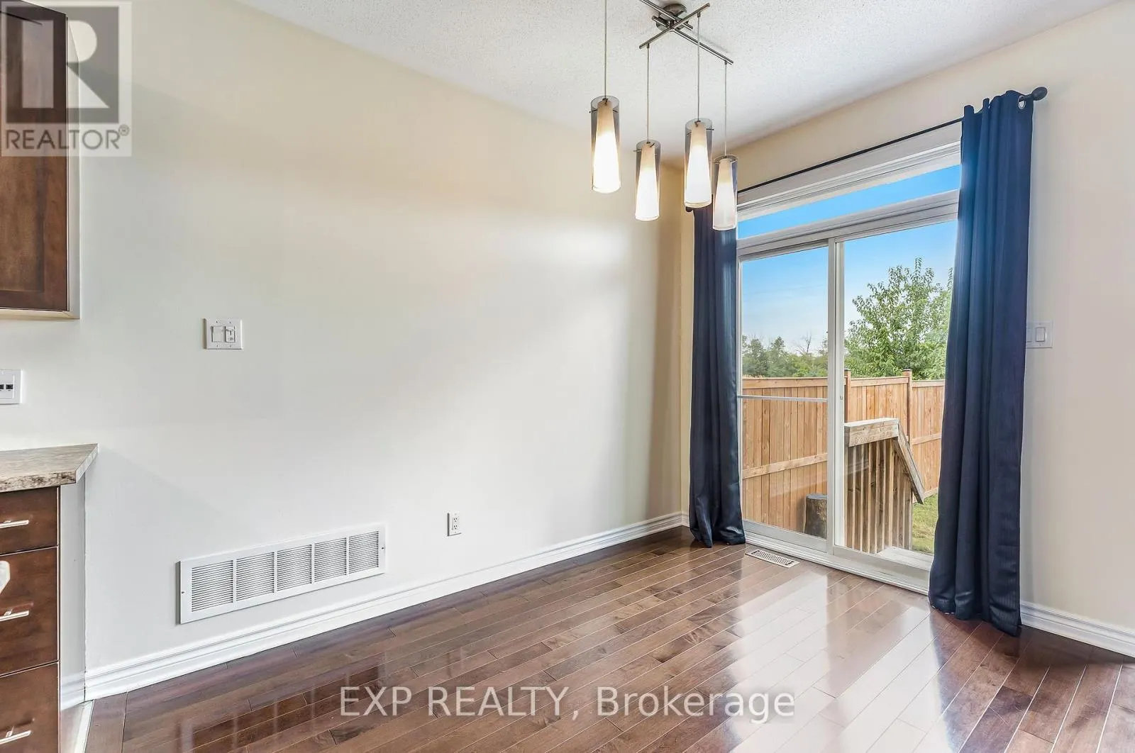136 WHISPERING WINDS WAY