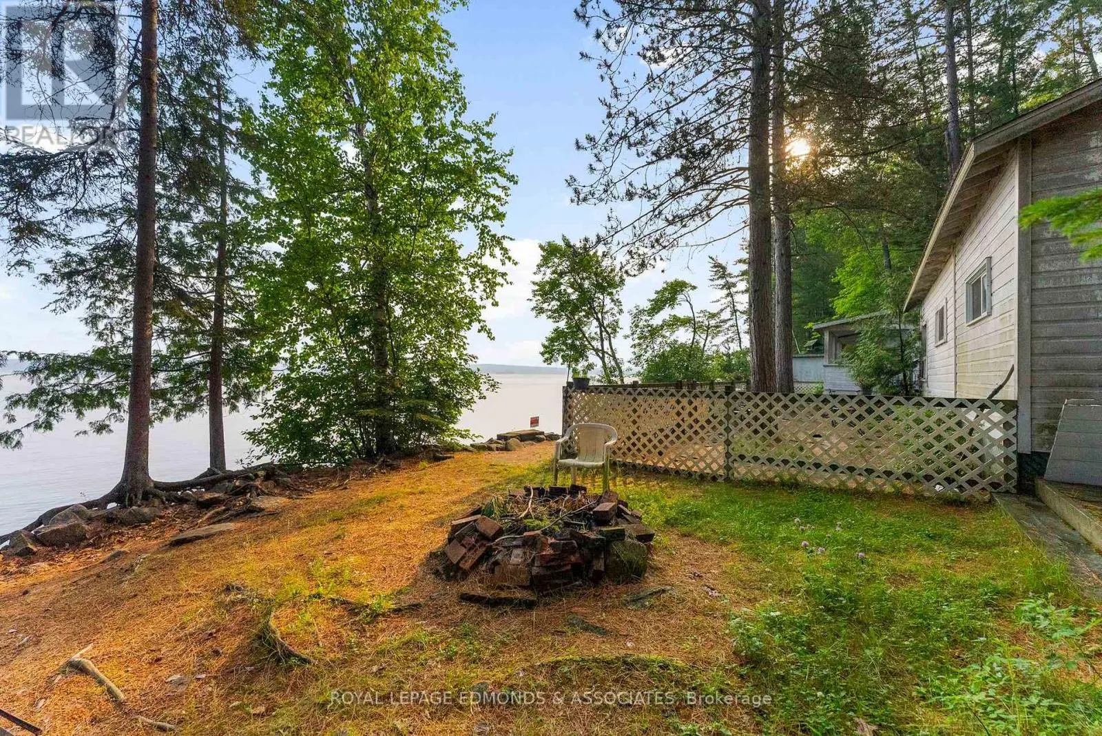 769 ROCK POINT LANE
