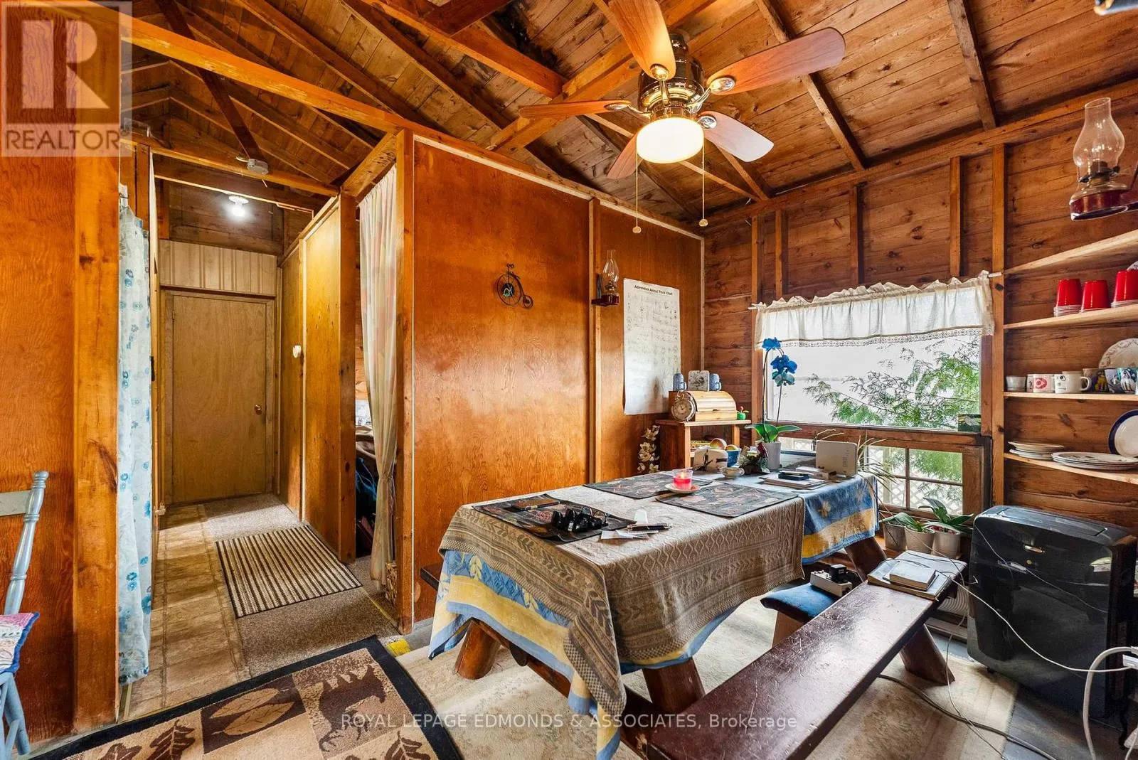769 ROCK POINT LANE