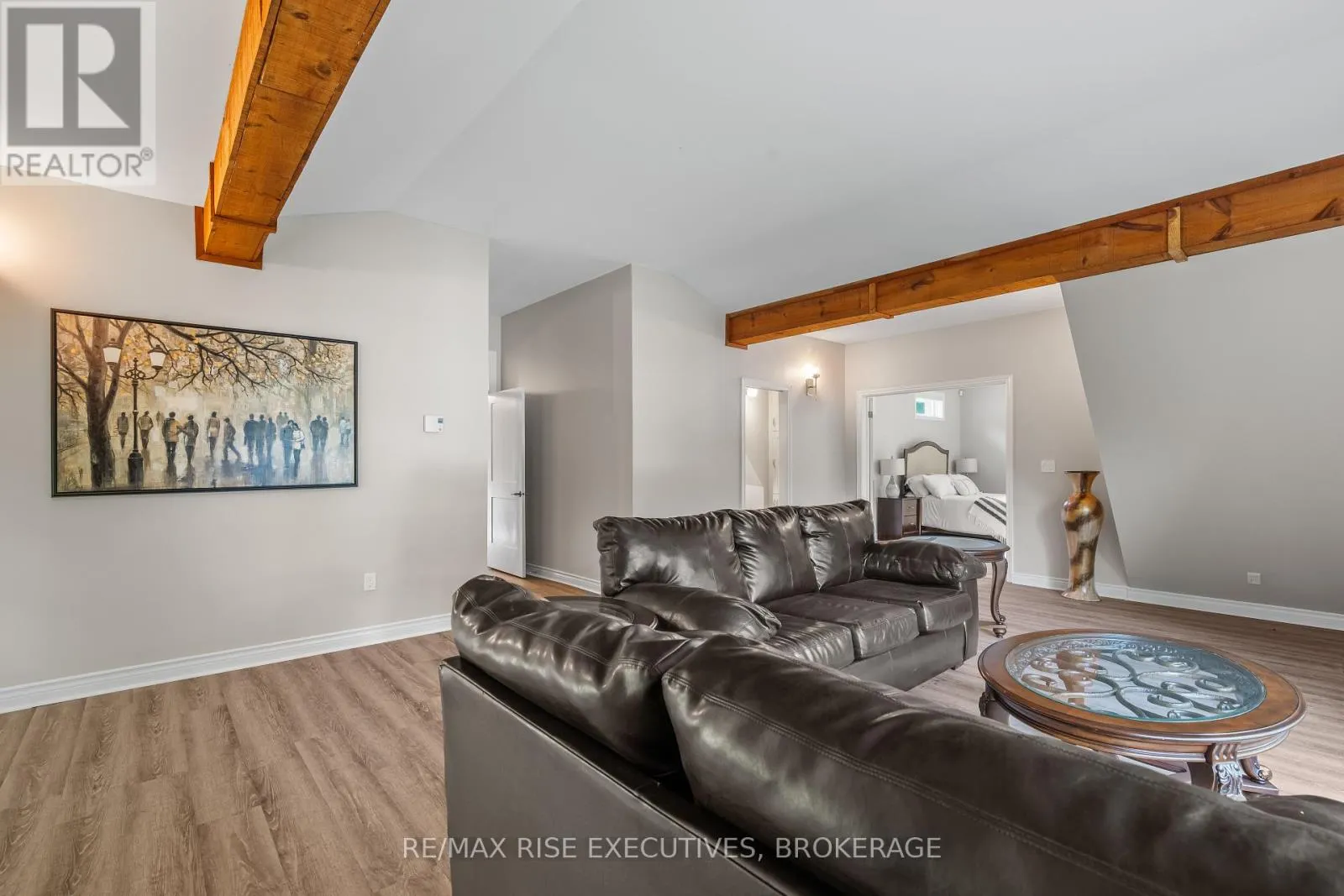 2300 COUNTY ROAD 32